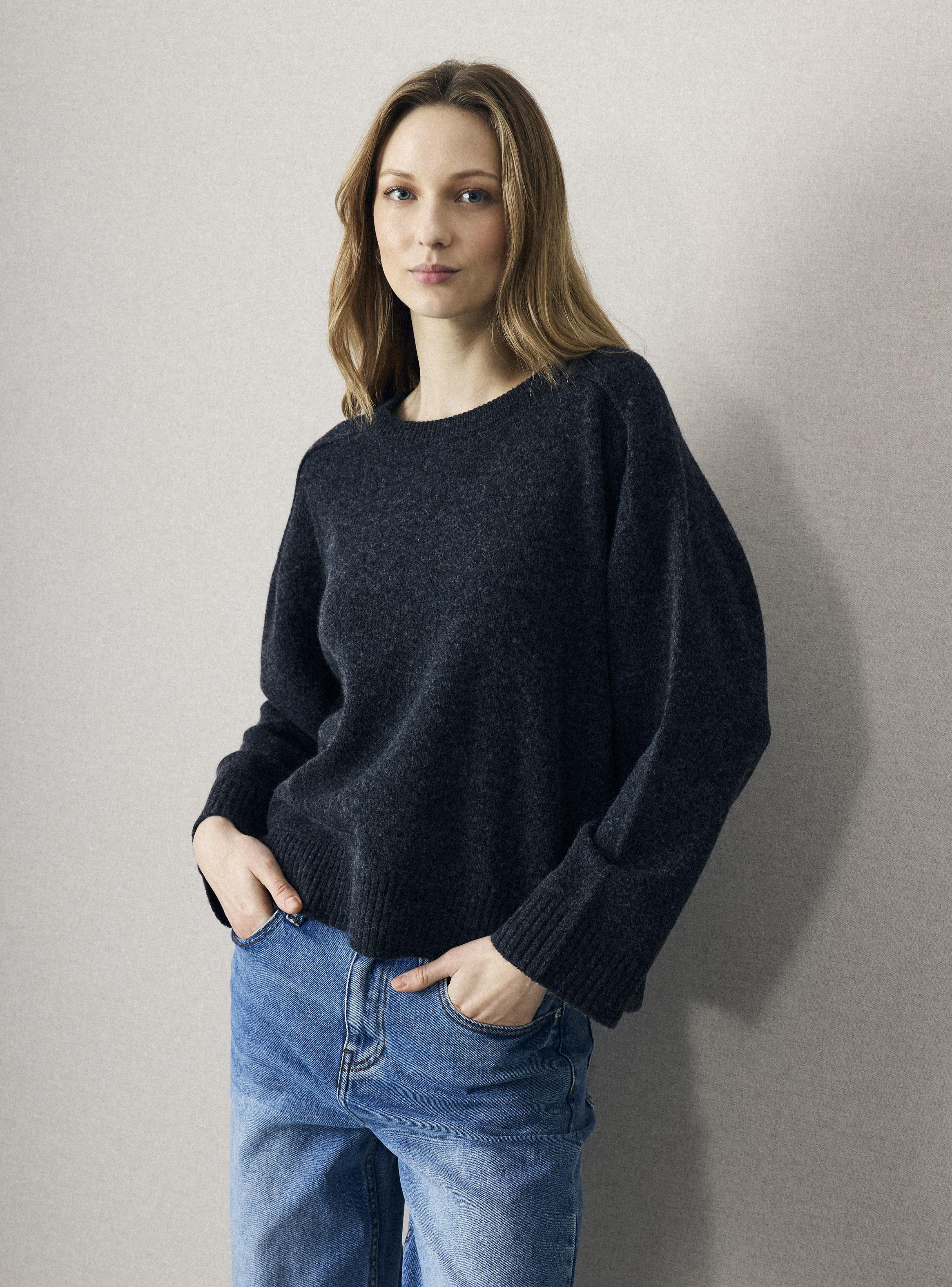 Sweater de Lana Cuello Redondo-0