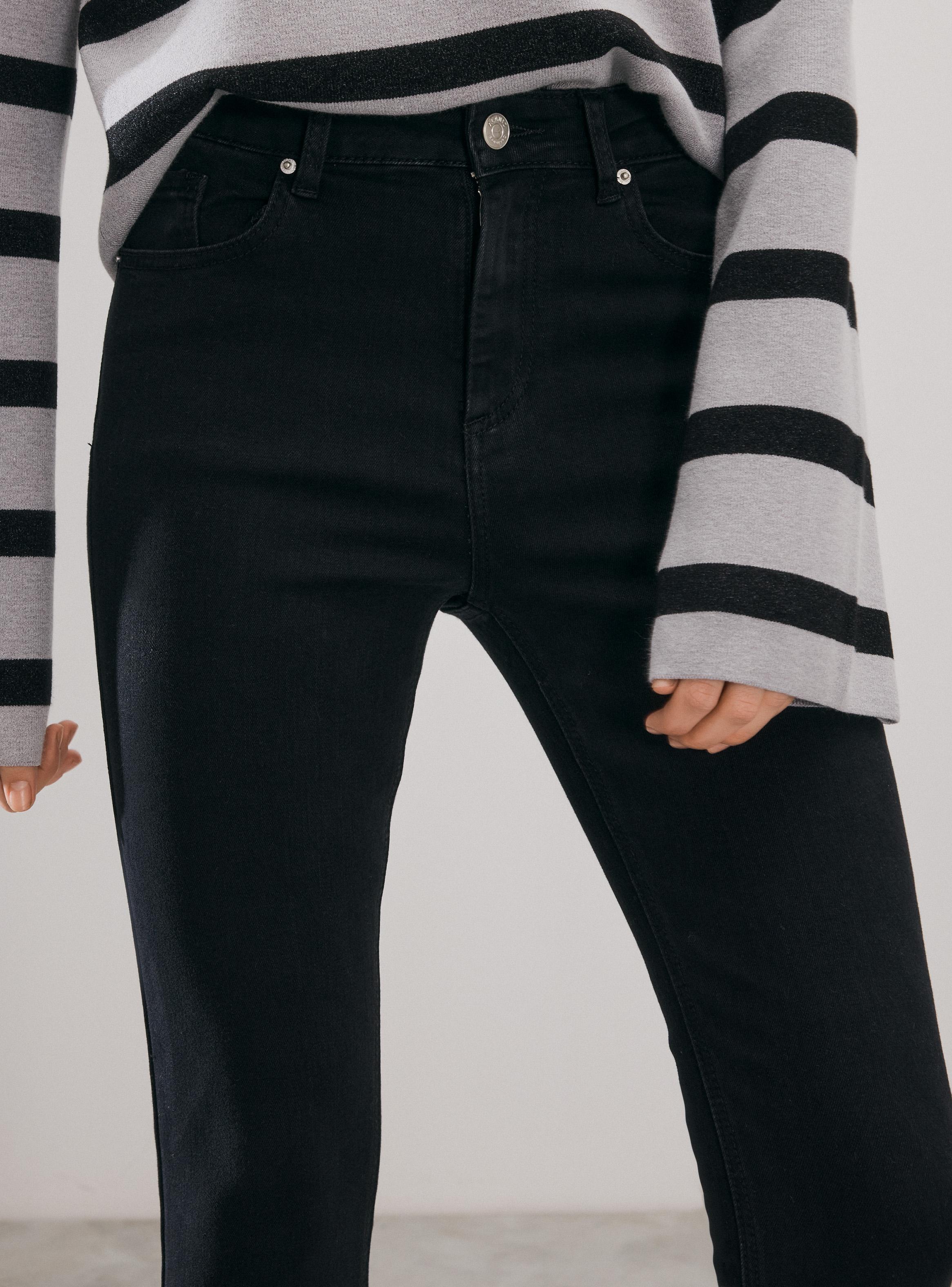 Jeans Skinny Lavado Clásico-2