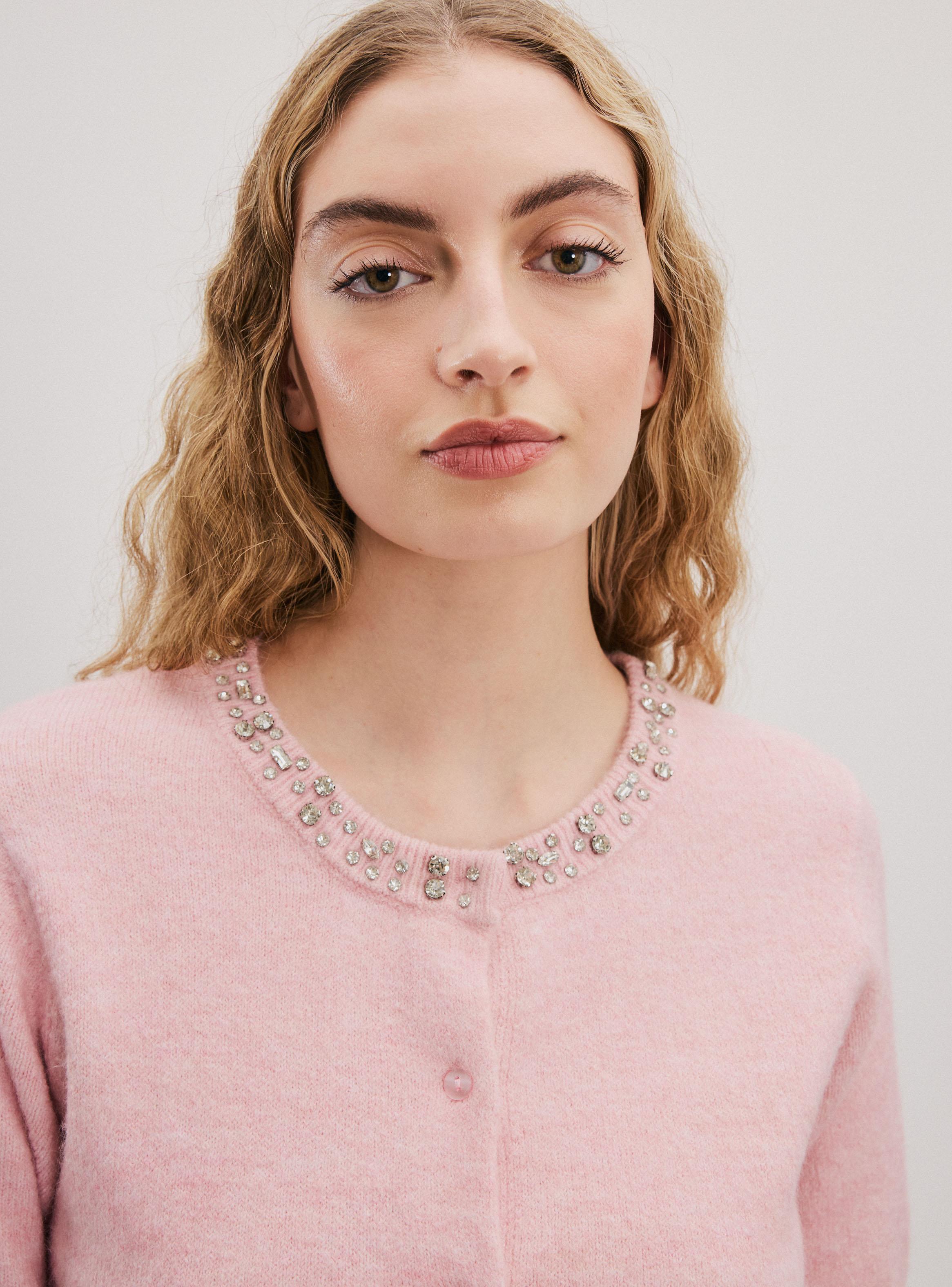 Sweater Manga Corta con Botones y Joyas-2