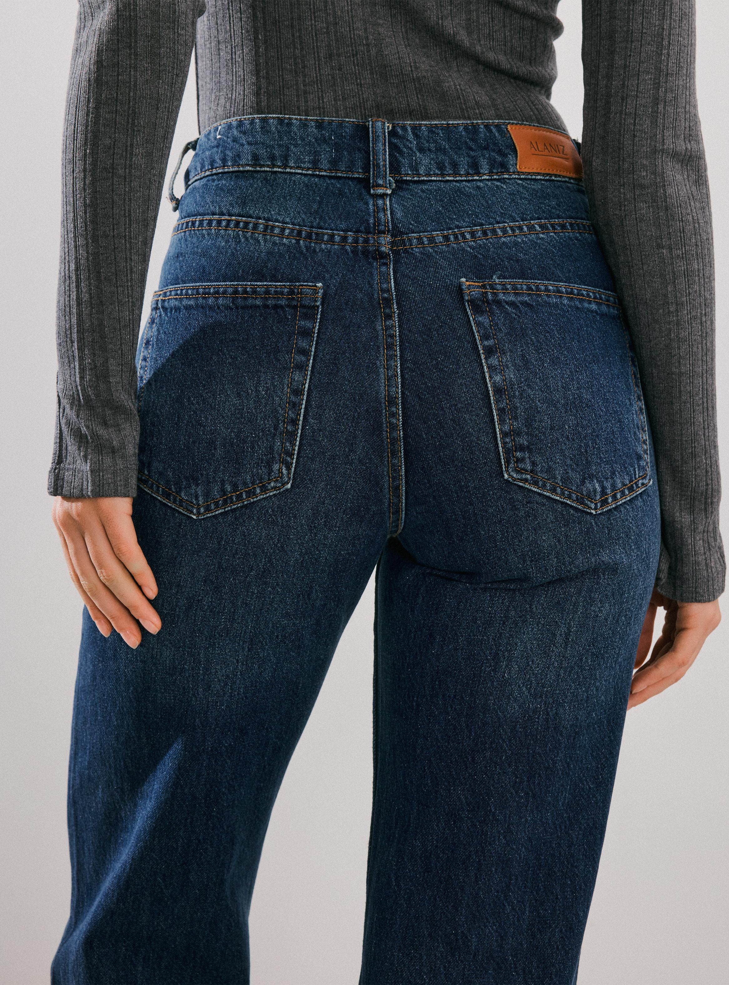 Jeans Straight Lavado Clásico-3