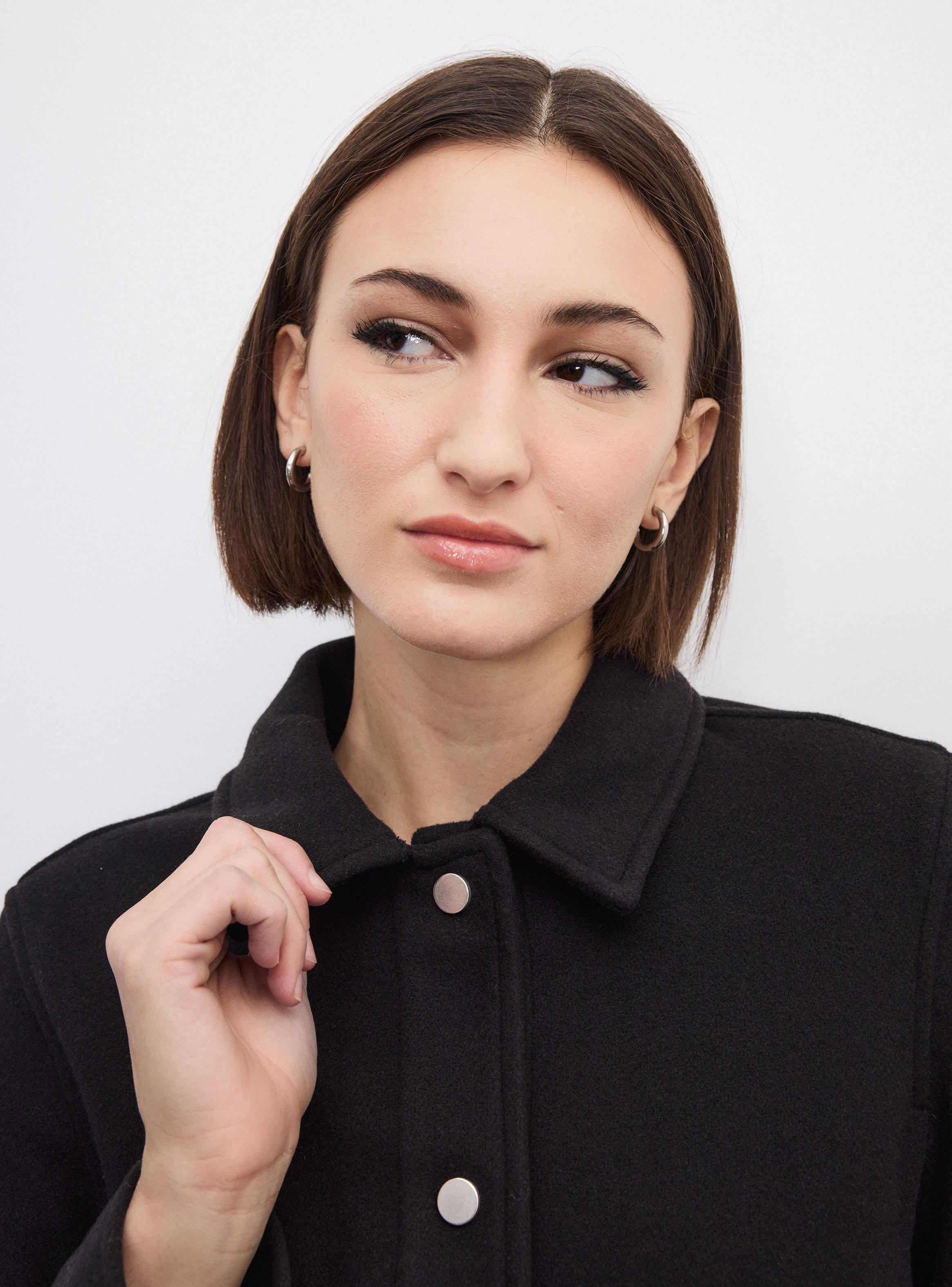 Chaqueta Crop Tacto Suave-3