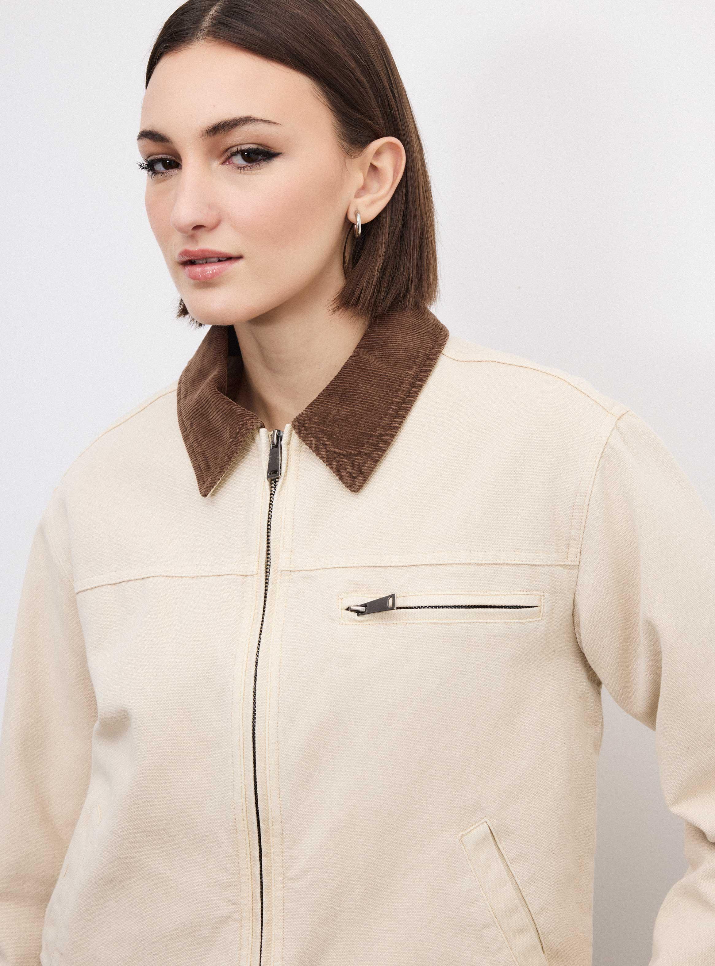 Chaqueta Crop Cuello Cotele-3