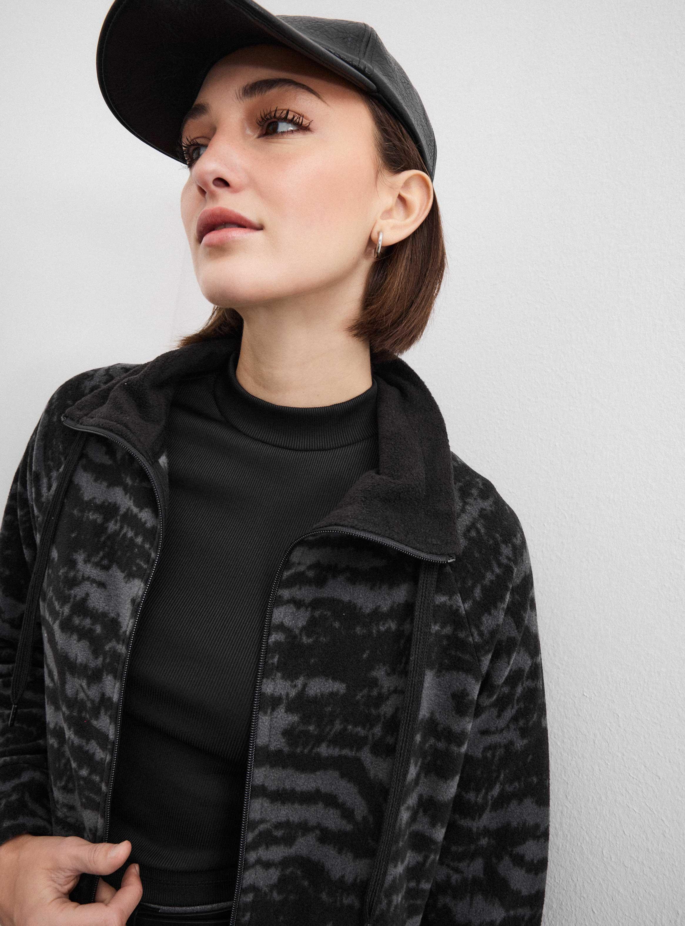 Polar Full Zipper-2