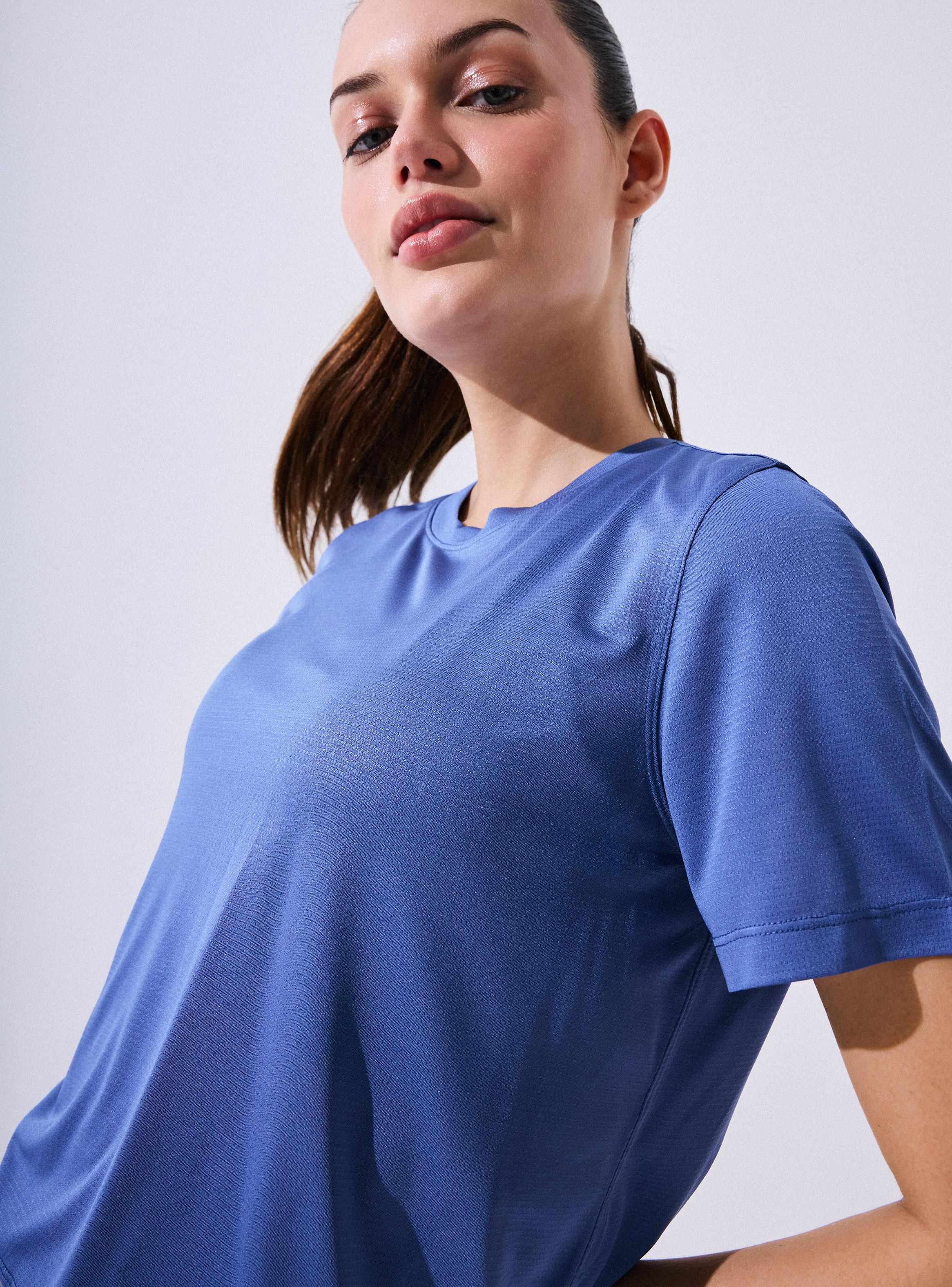 Polera Deportiva Tela Liviana-2