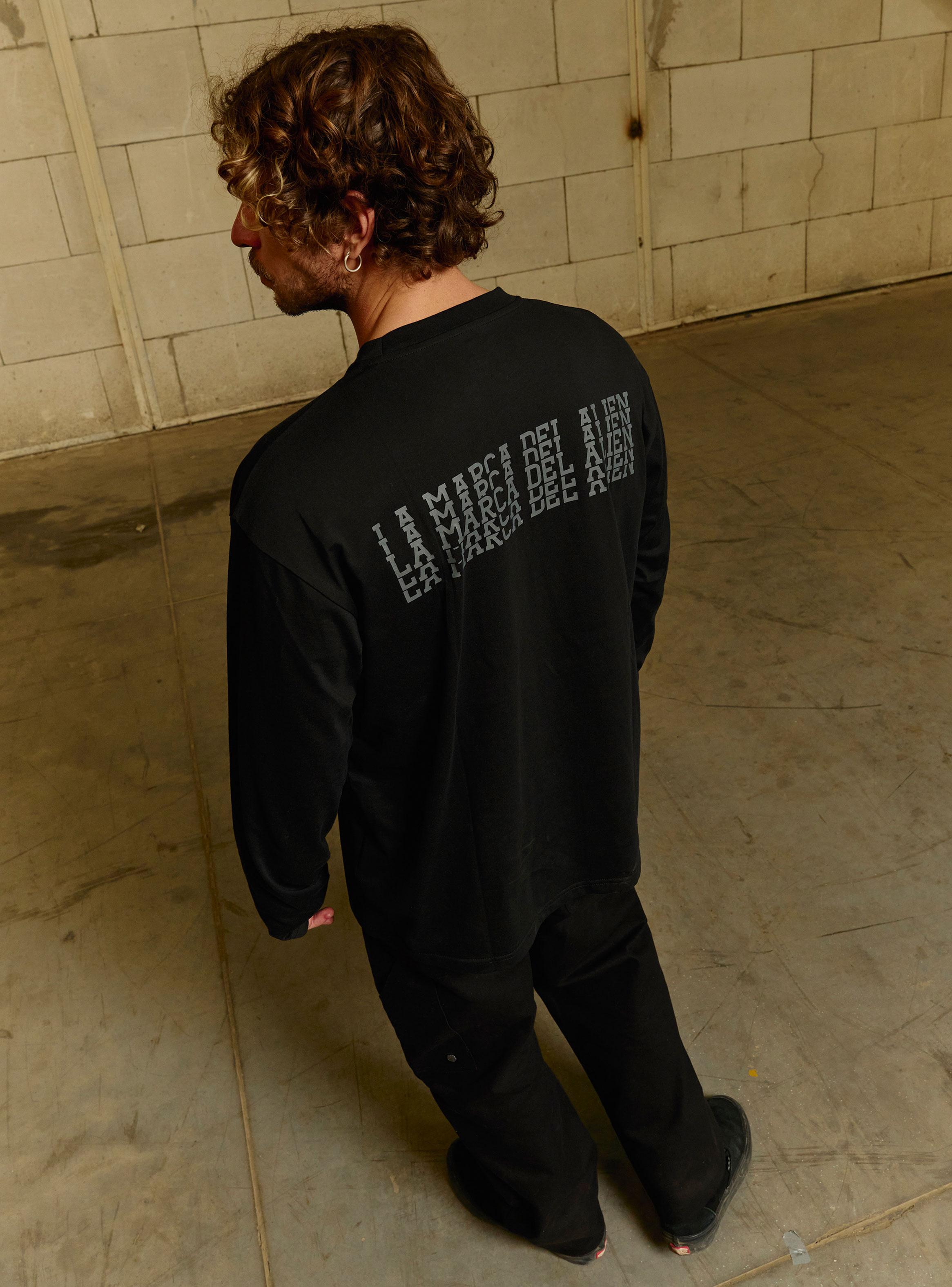 Polera la Marca del Alien-3