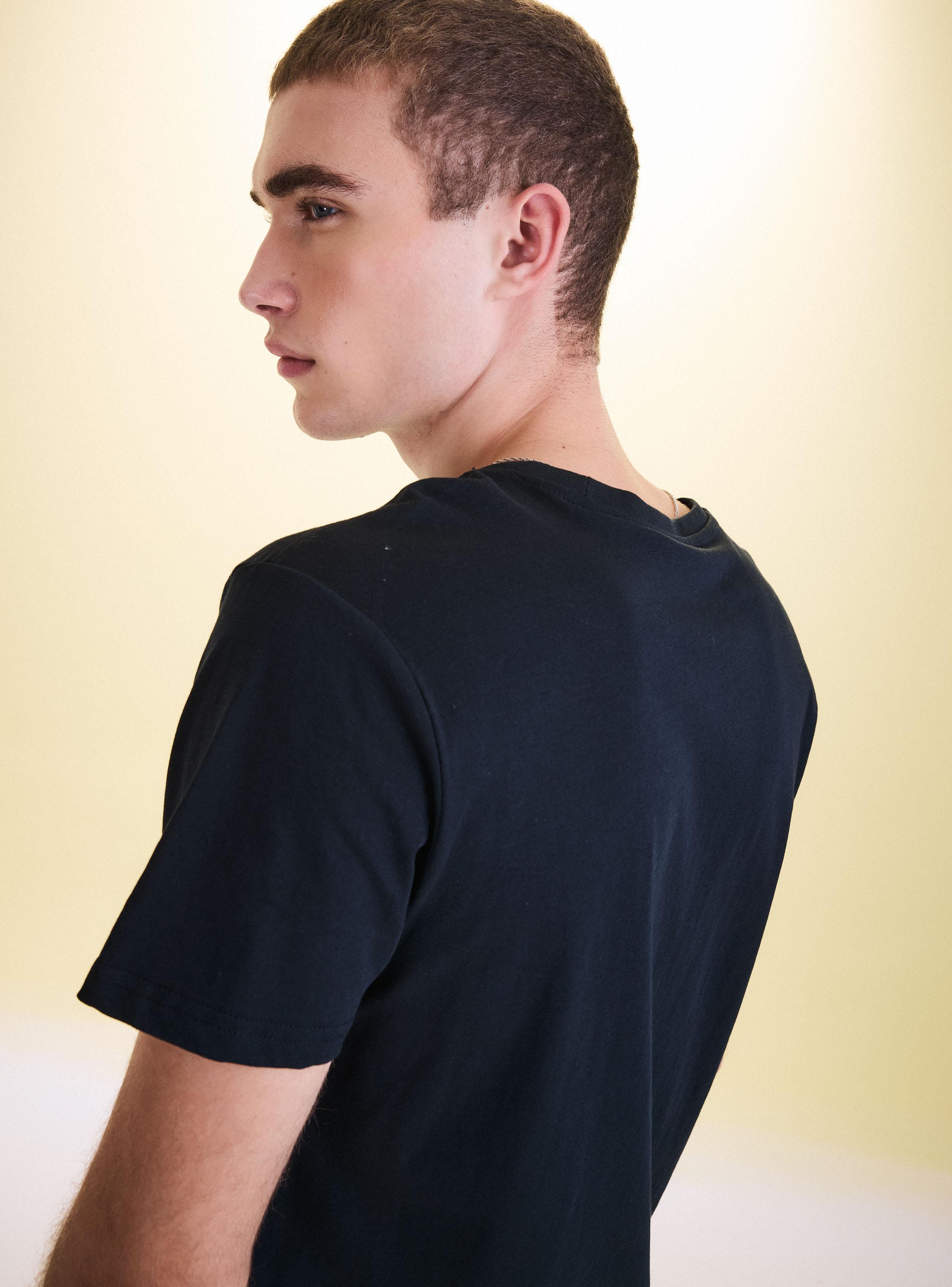 Polera Modelo Básico-3