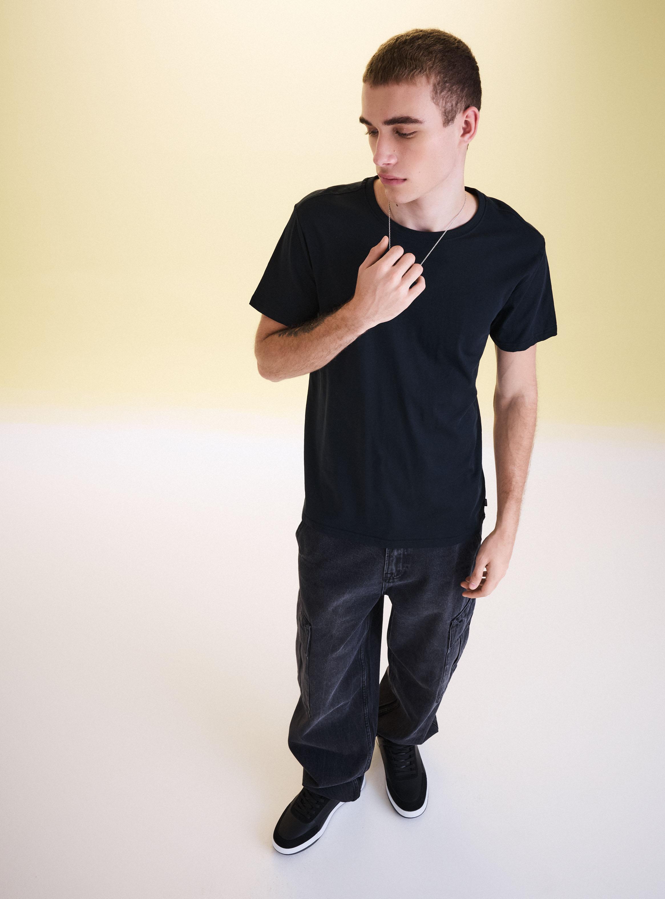 Polera Modelo Básico-4