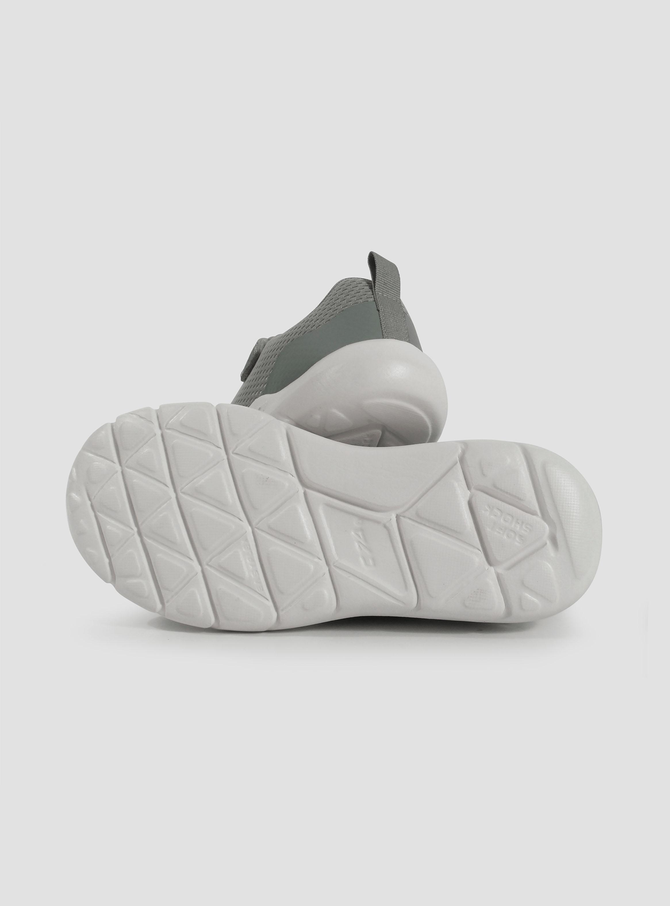 Zapatilla Urbana Velcro B 58810 Niño-4