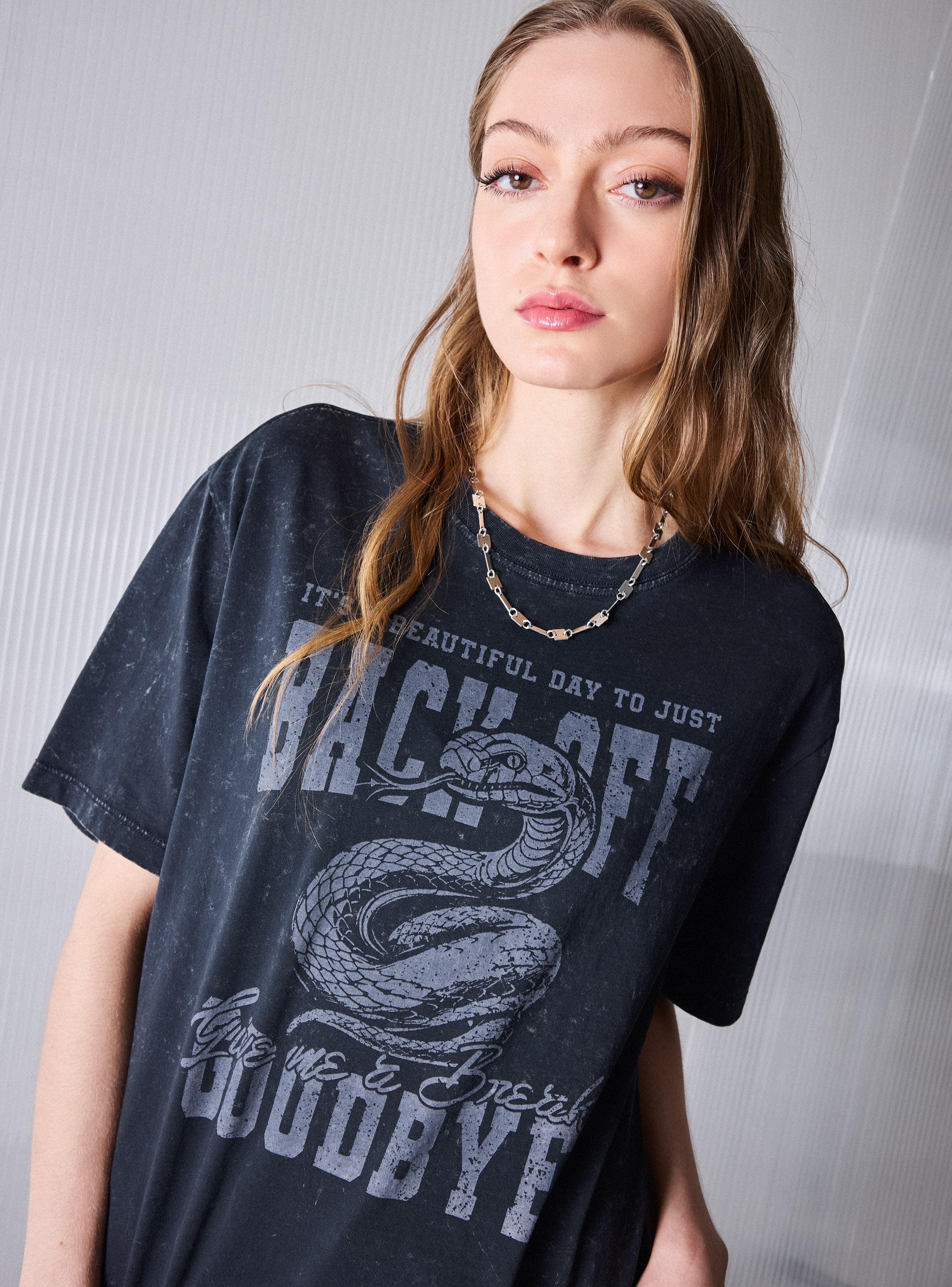 Polera Estampado Frontal-2
