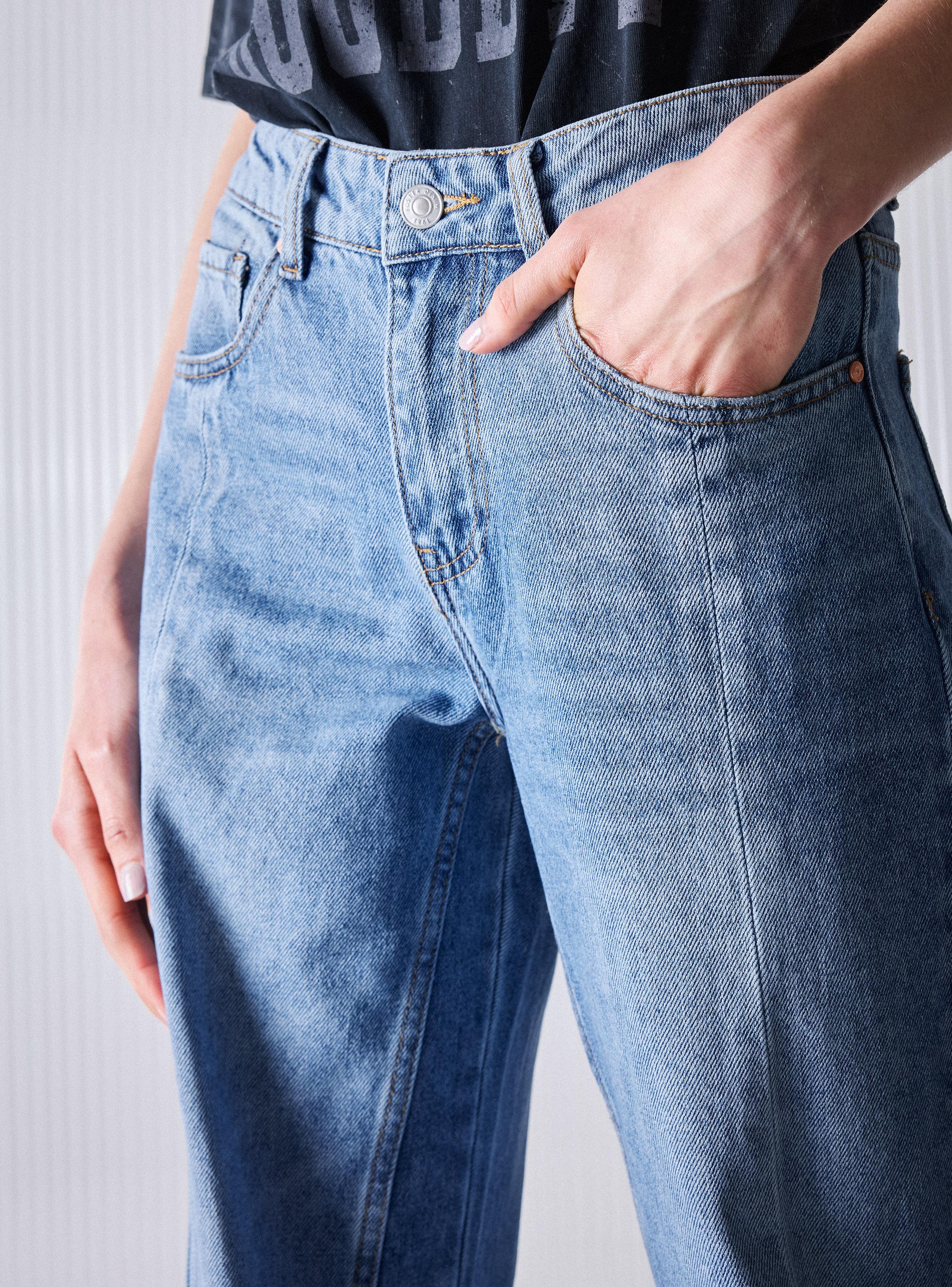 Jeans Wide Leg Corte en el Medio-2