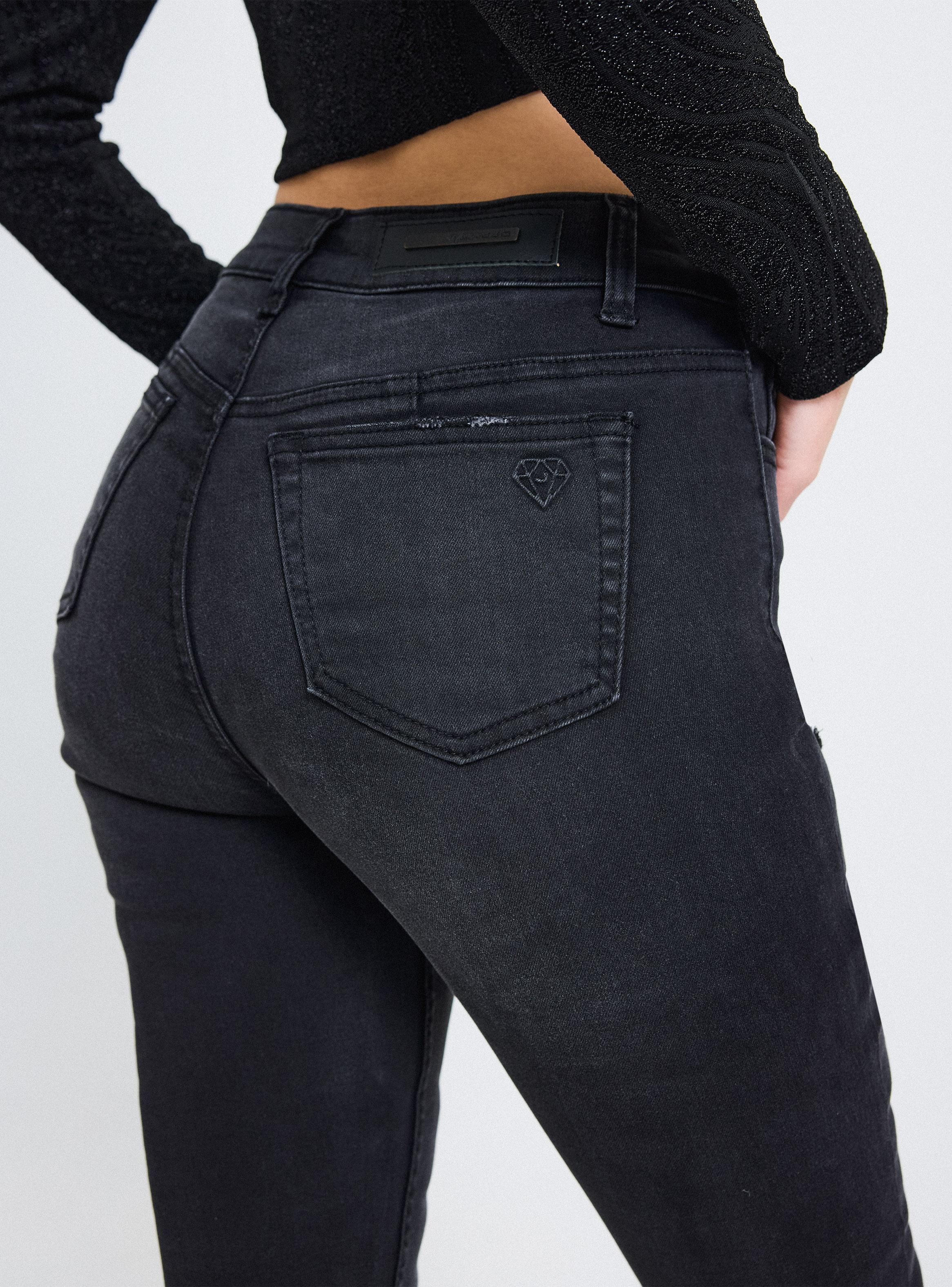 Jeans Invisible Push Up Roturas con Parche de Brillos-3