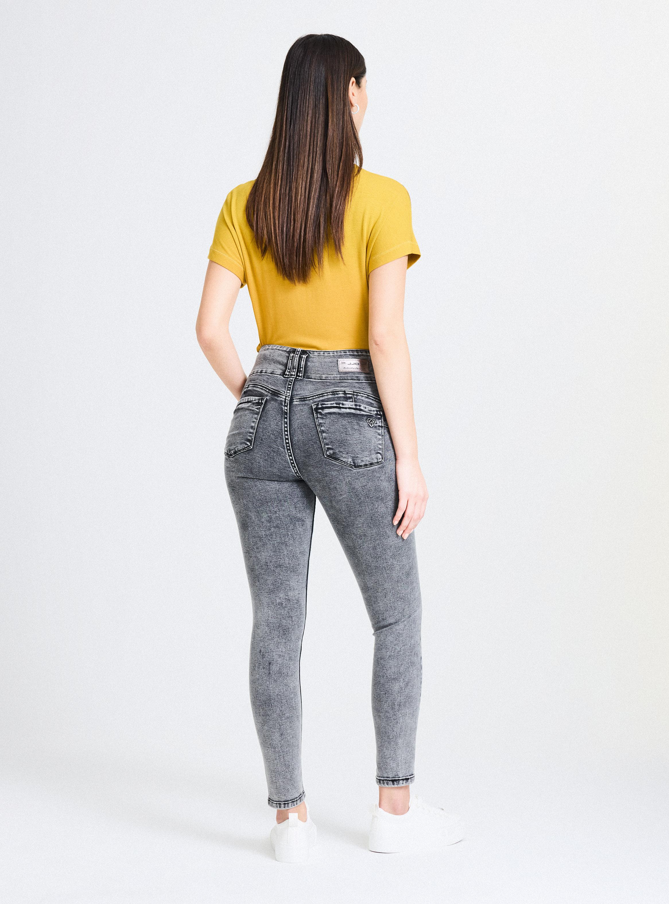 Jeans Push Up 4 Botones Corte Cierres en Bolsillos-5