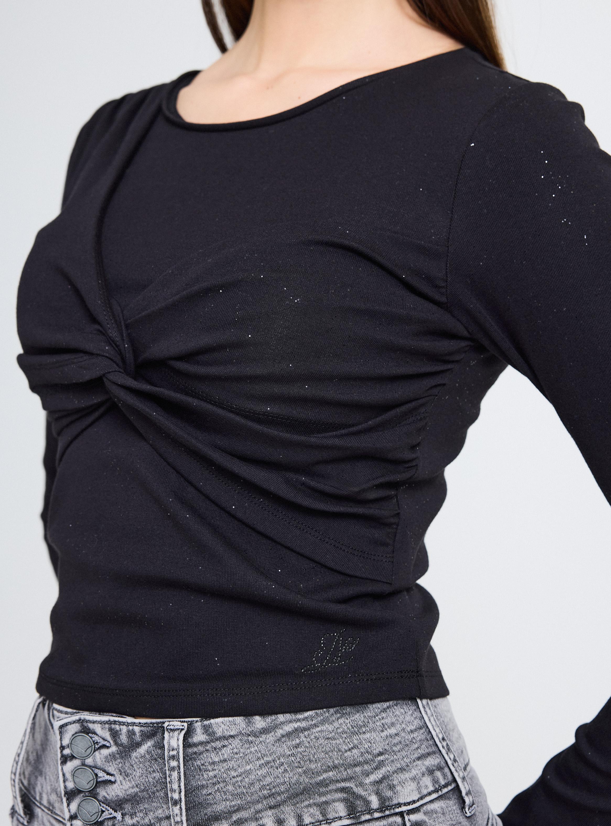 Polera Fruncido en el Delantero Tela con Cobertura Brillante-2