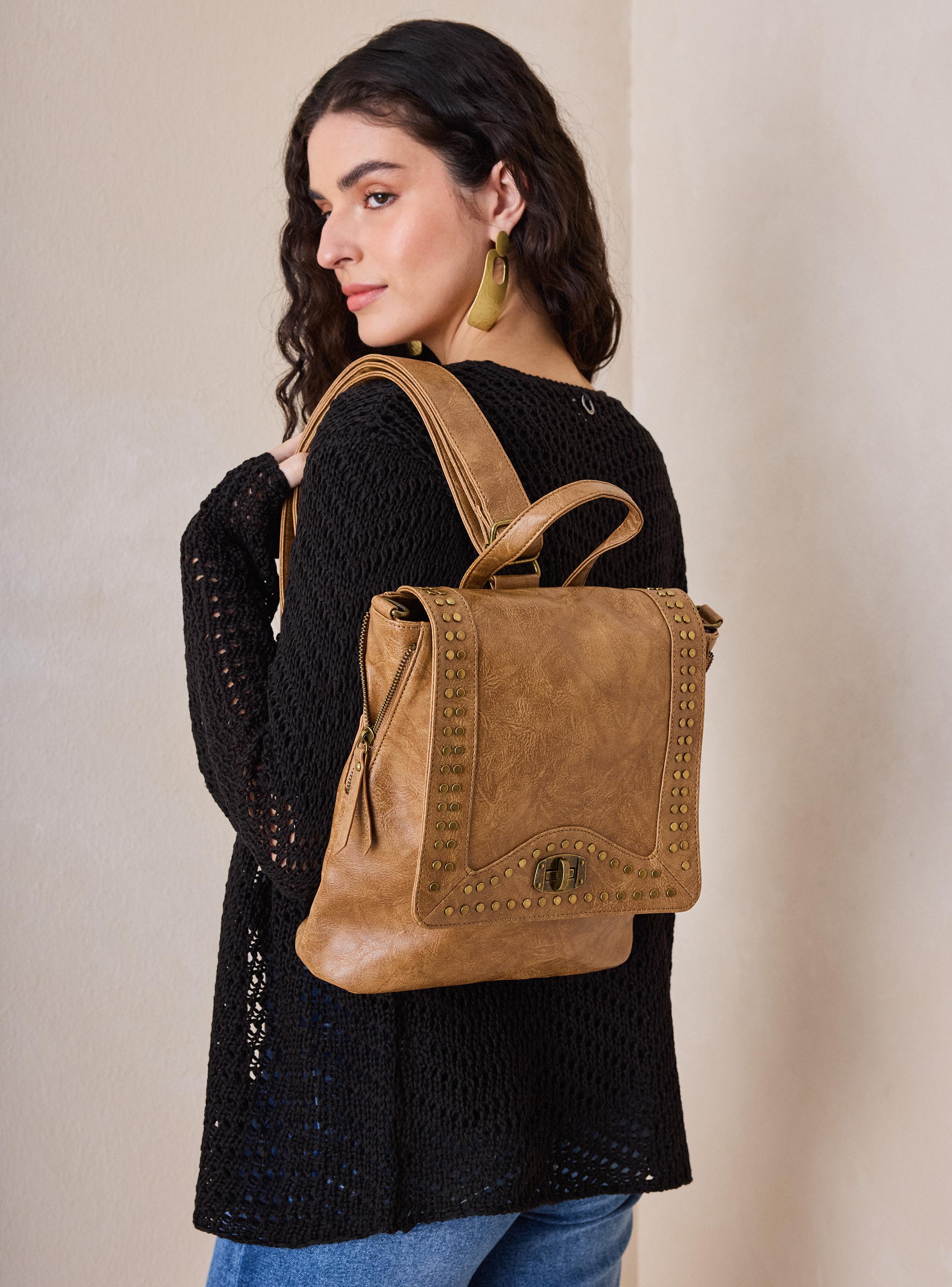 Mochila Urbana Diseño Tachas-5