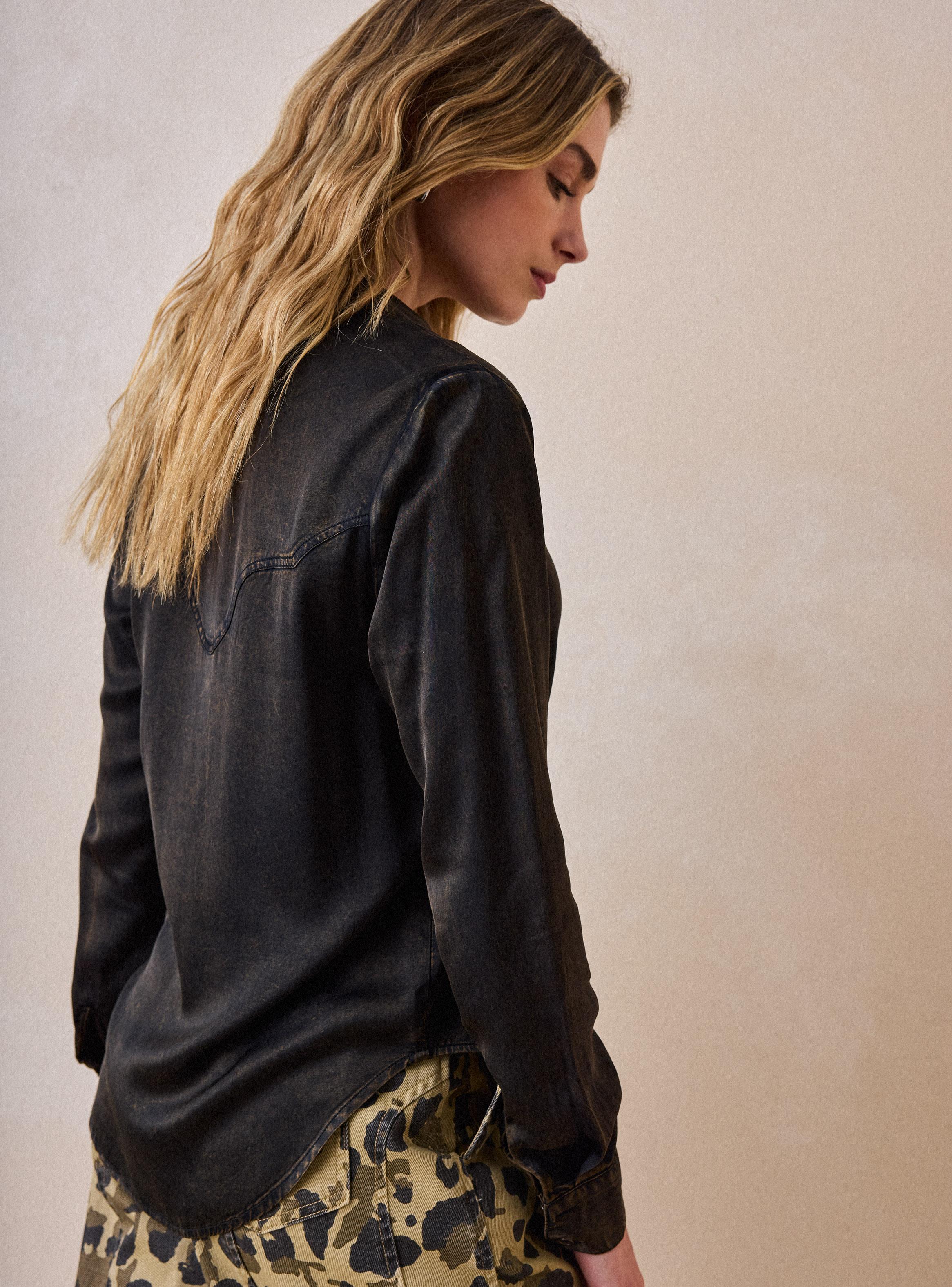 Blusa Corte Western con Proceso-3