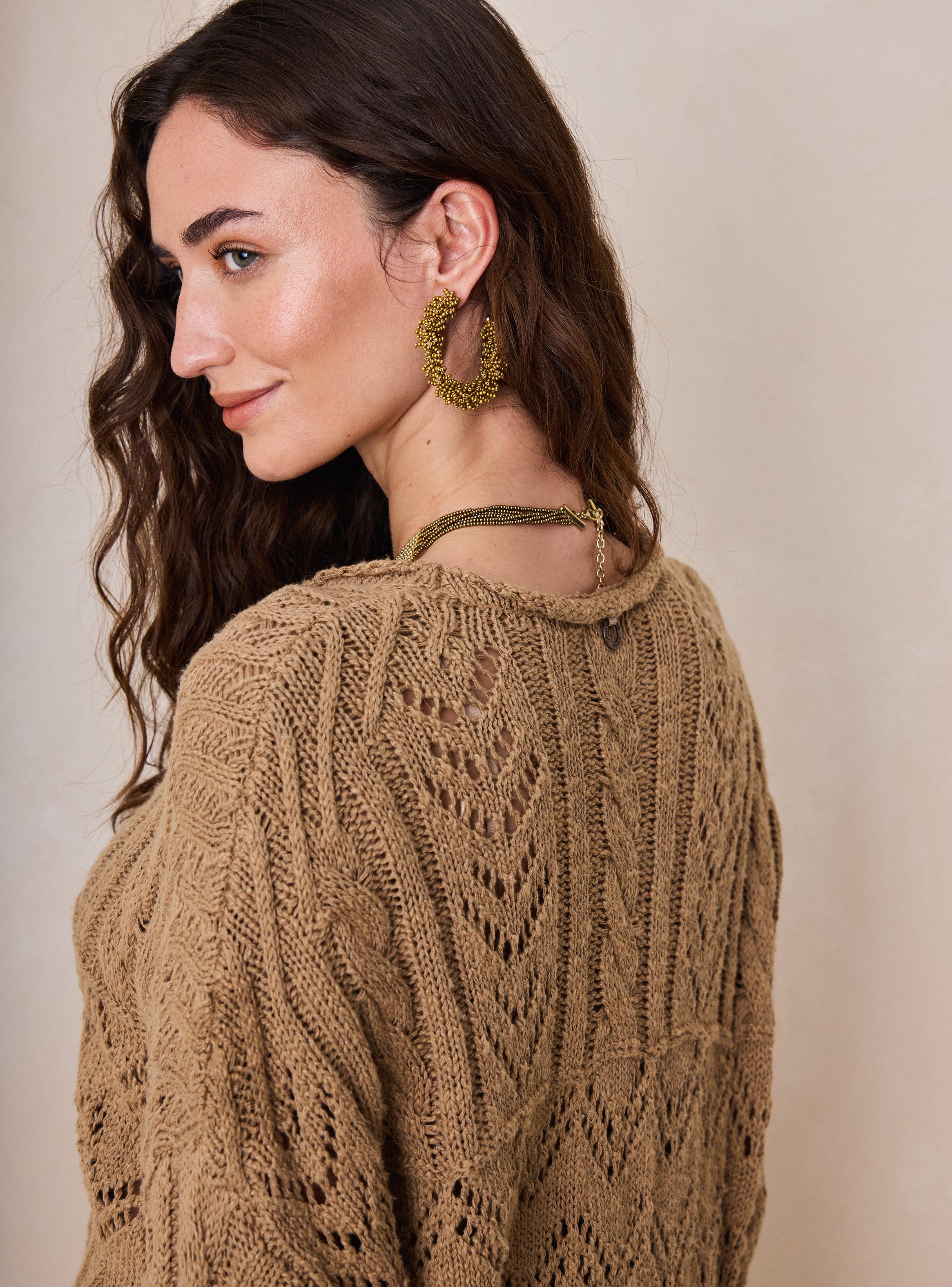 Sweater Calado Detalle de Botones en Costados-3
