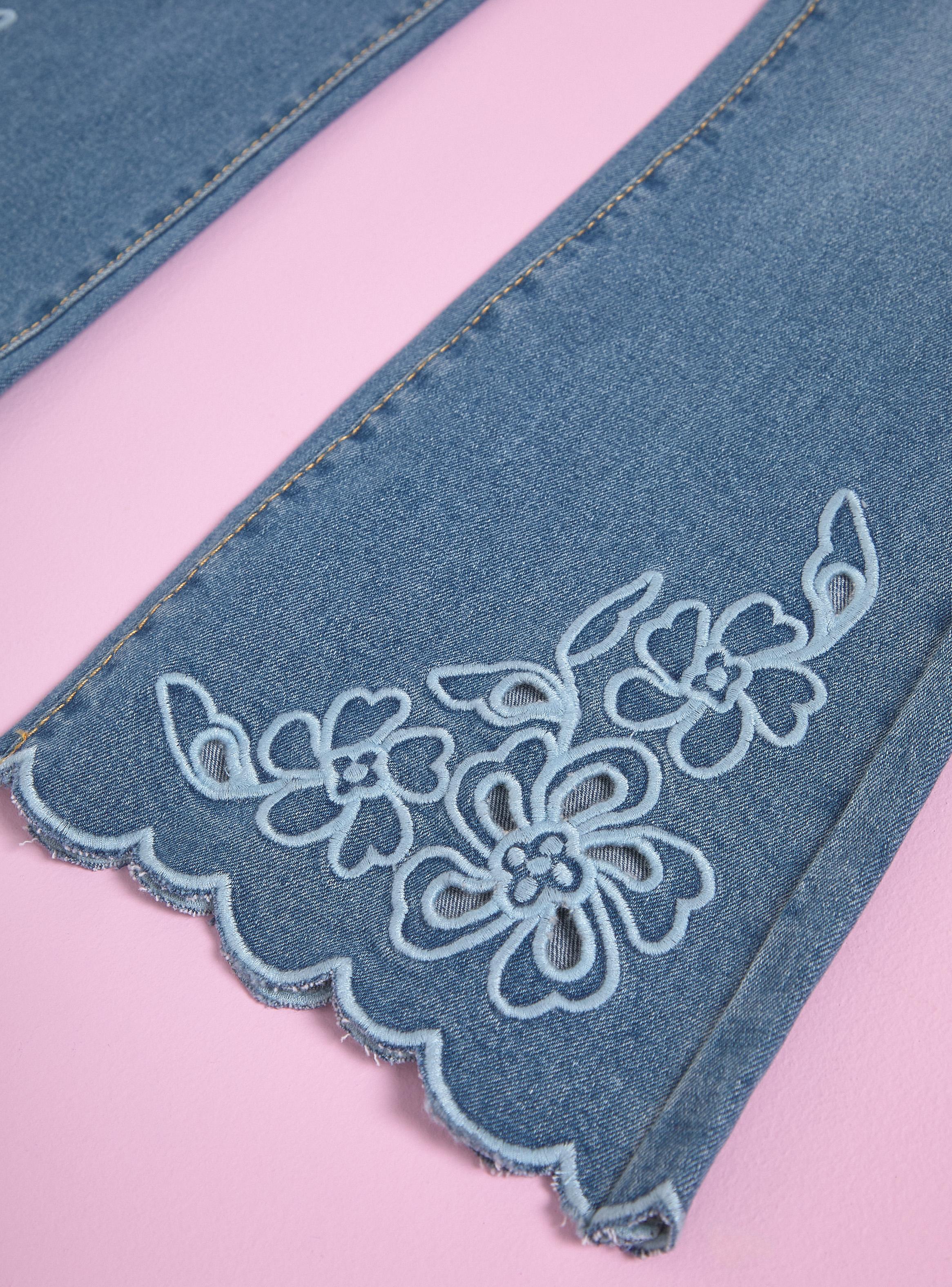 Jeans Flare con Aplicación Broderie Bordado-2