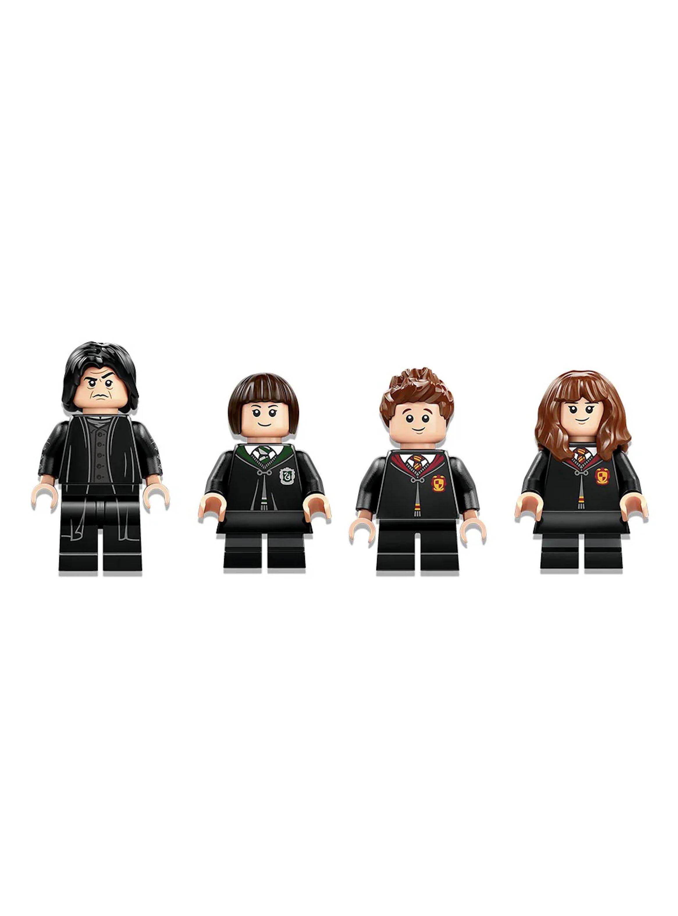 Lego Castillo de Hogwarts Clase de Pociones-2