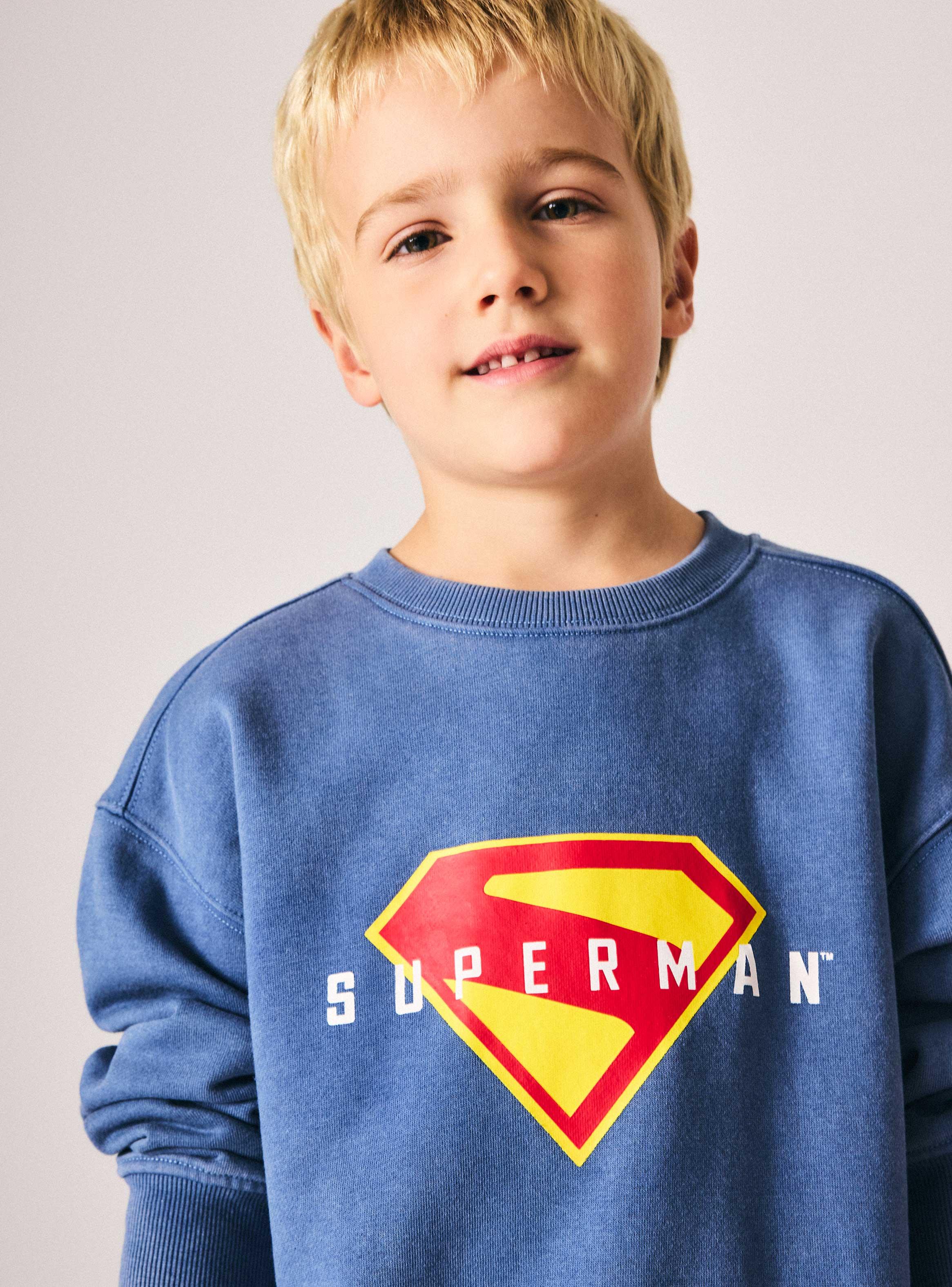 Polerón Estampado Superman Acid Wash-4