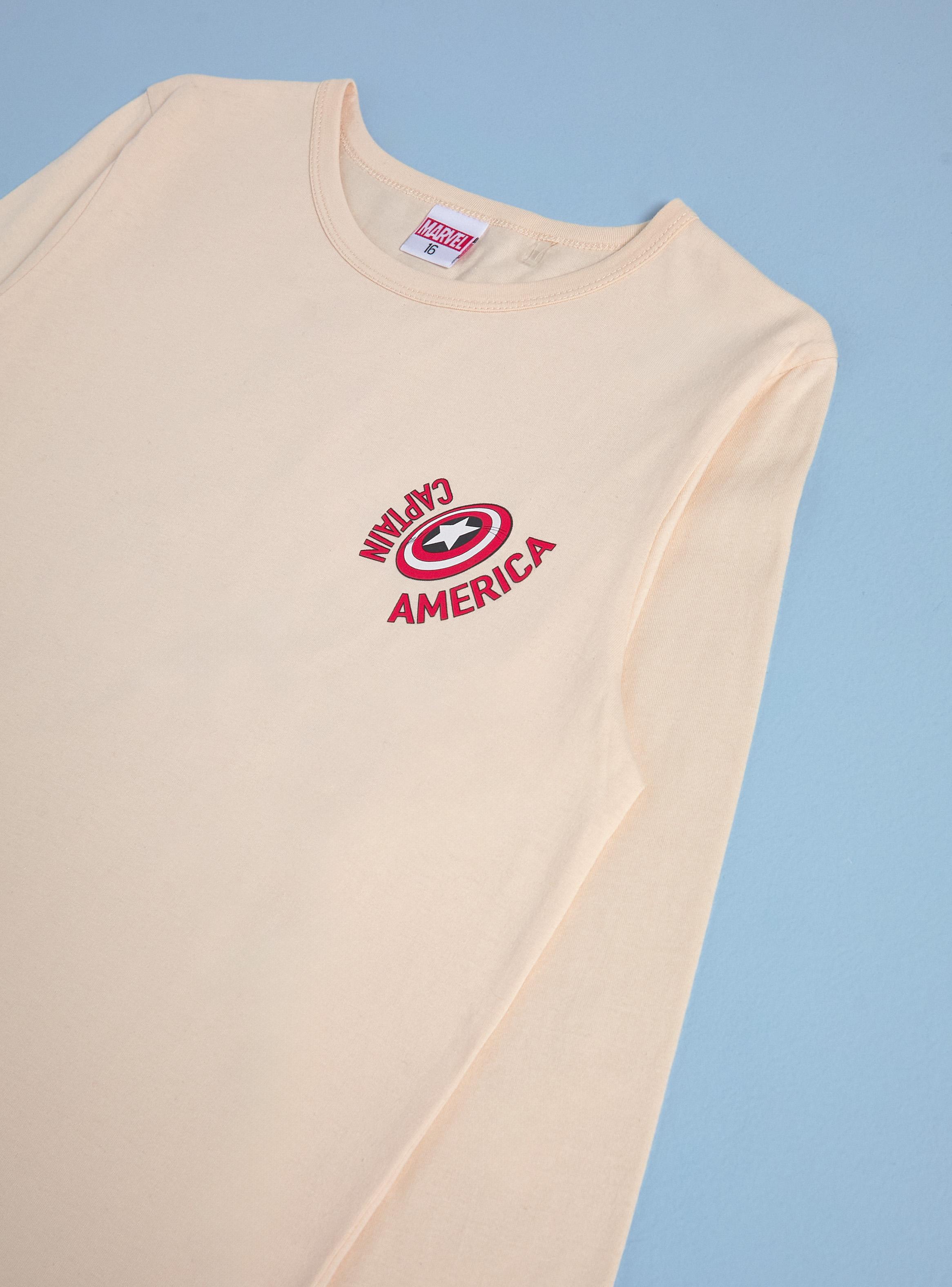 Polera Estampado Escudo Capitán América-4