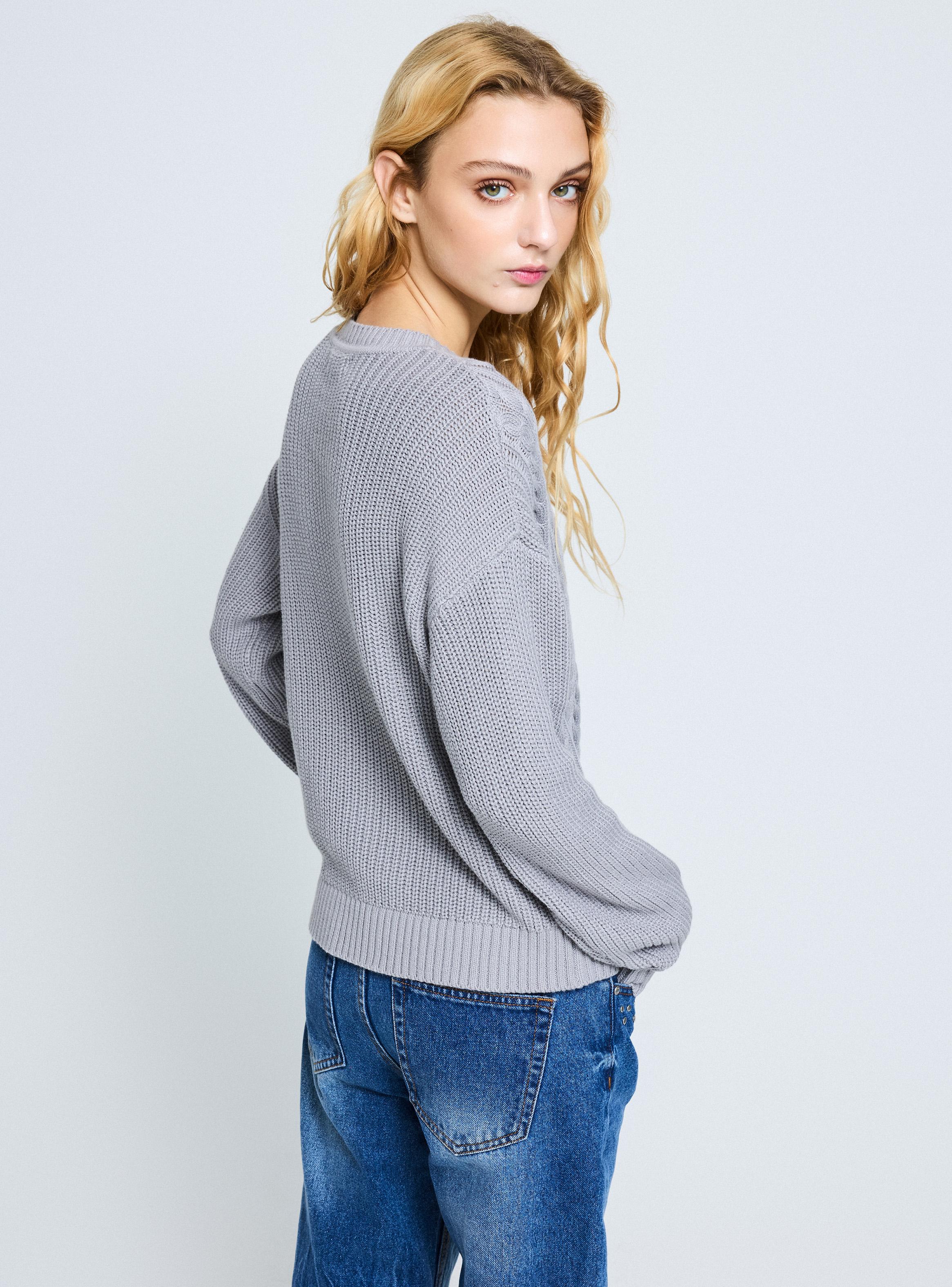 Sweater Trenzas Cuello Redondo-1