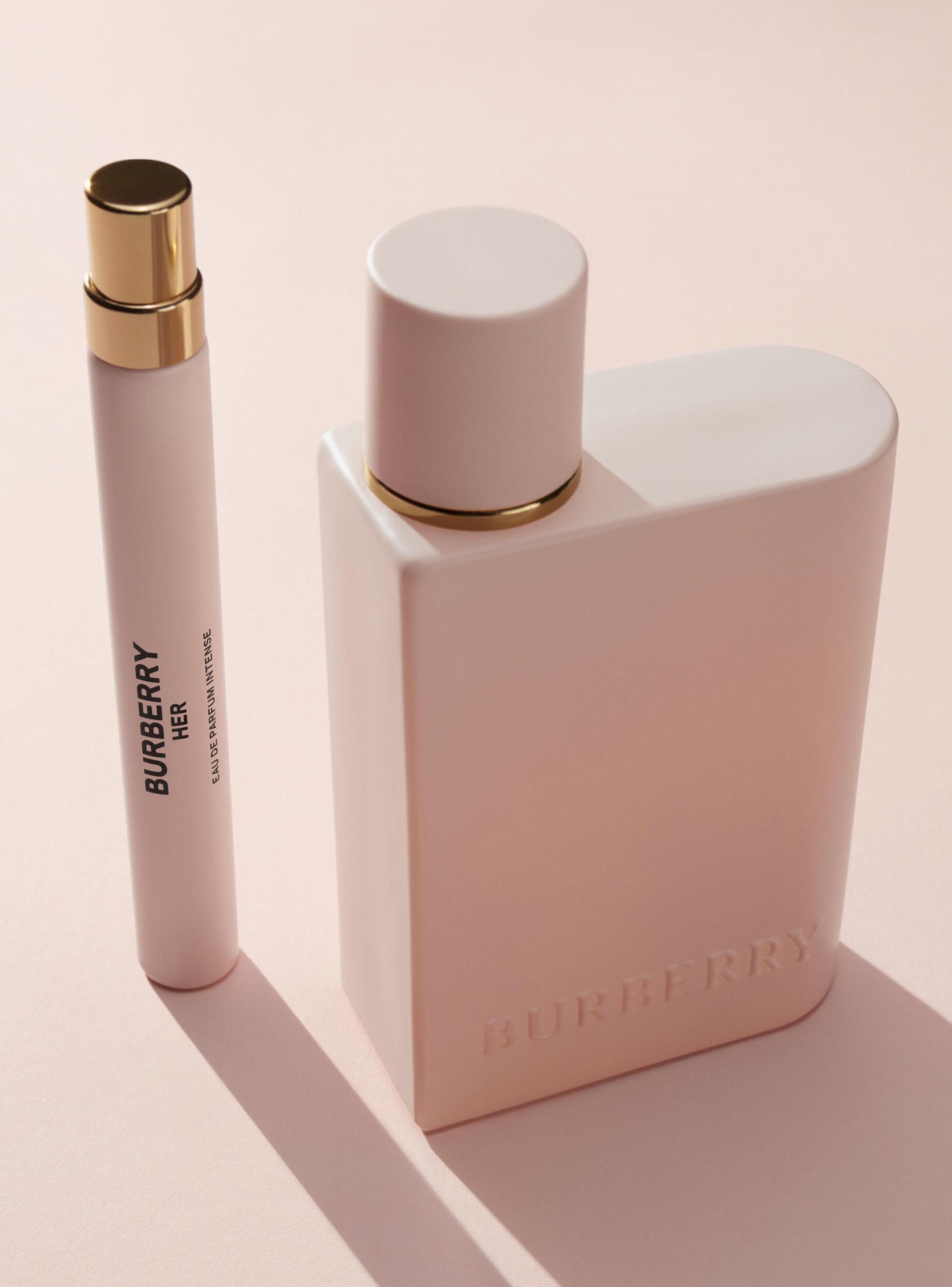 Perfume Her EDP Intense Mujer 50 ml-3