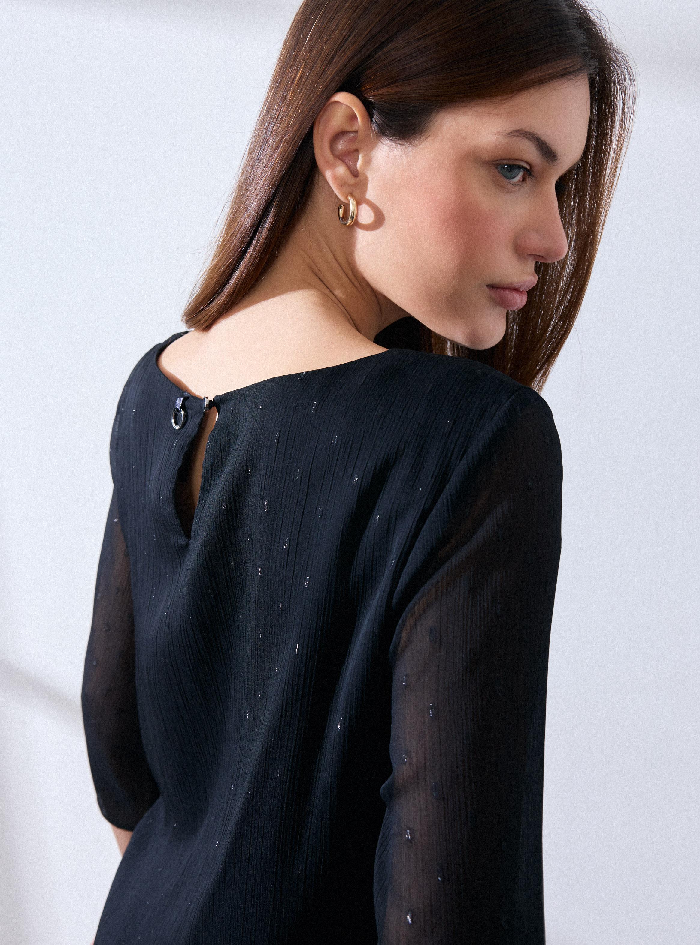 Blusa Doble Capa con Chispitas Metalizadas-3