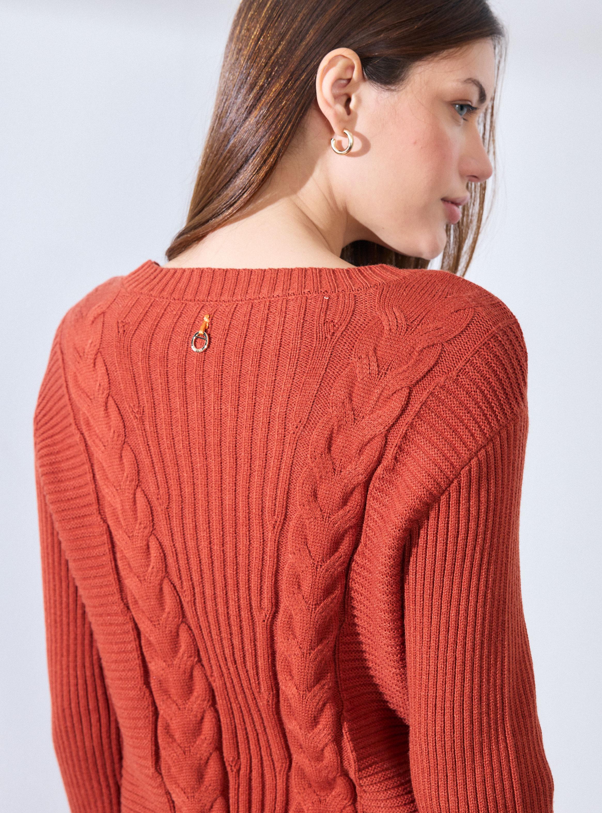Sweater con Diseño de Trenzas en Delantero-3