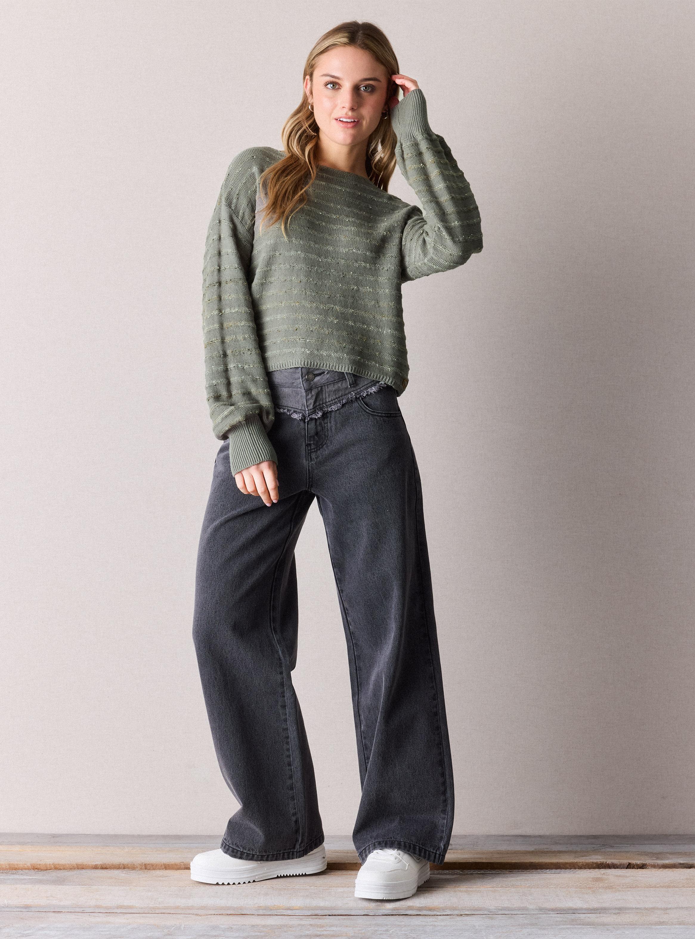 Sweater con Diseño Líneas-4
