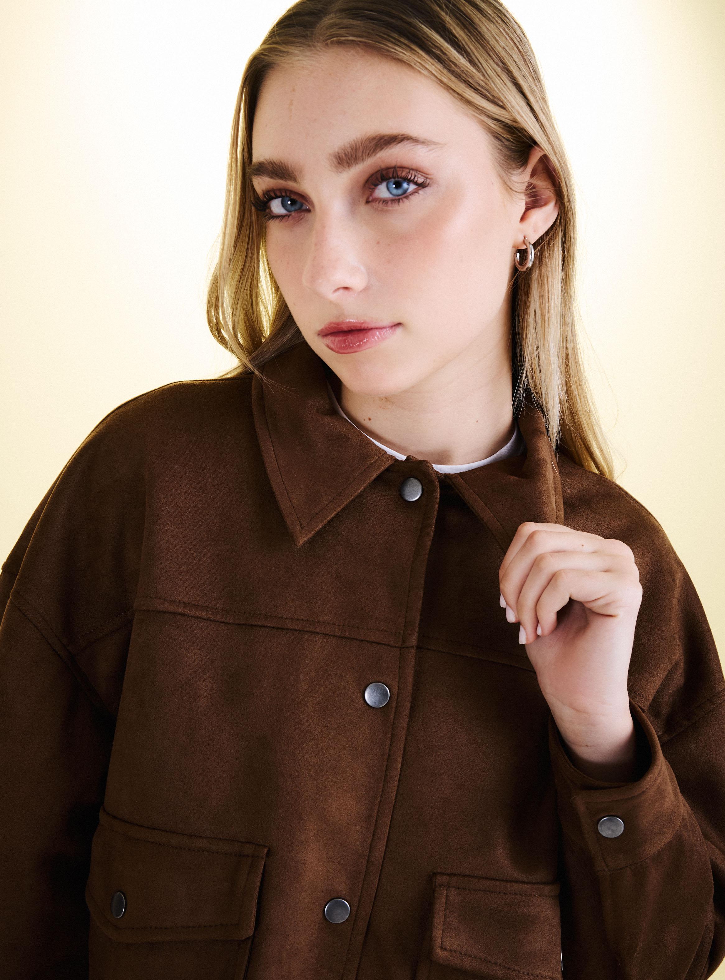 Chaqueta con Bolsillo Parches Efecto Suede-3