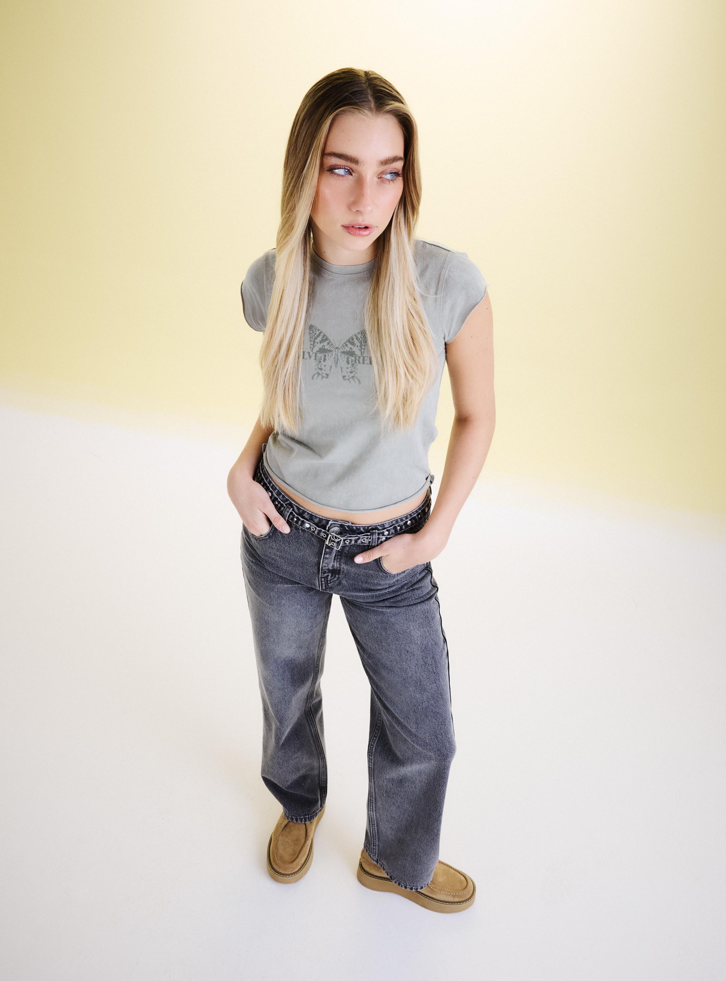 Polera Lavada Estampado Frontal-4