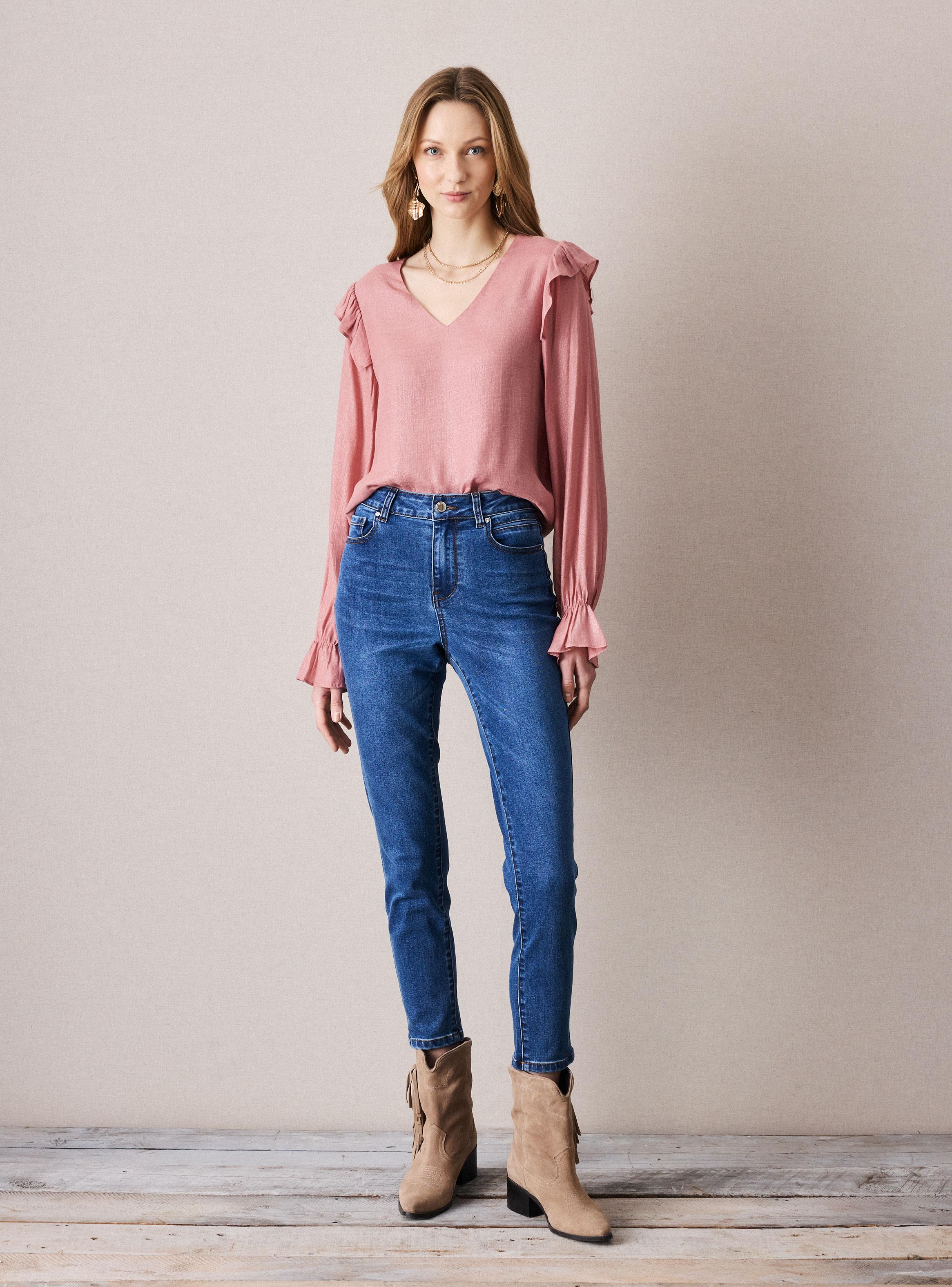 Blusa con Vuelos y Acabado Metalizado en Tela-4