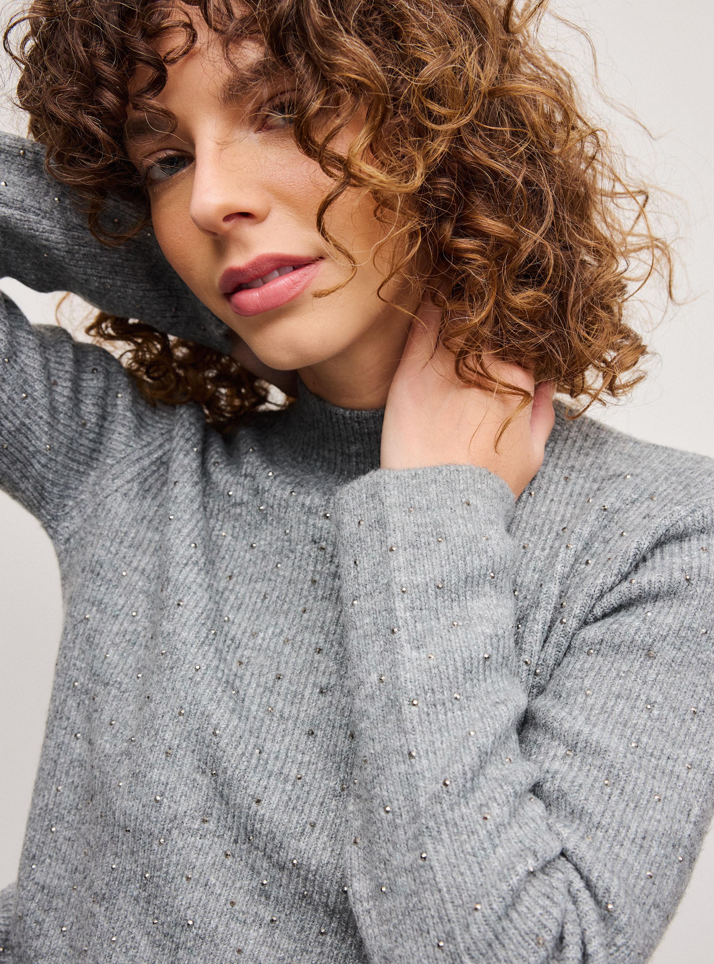 Sweater Cuello Alto Suave-3