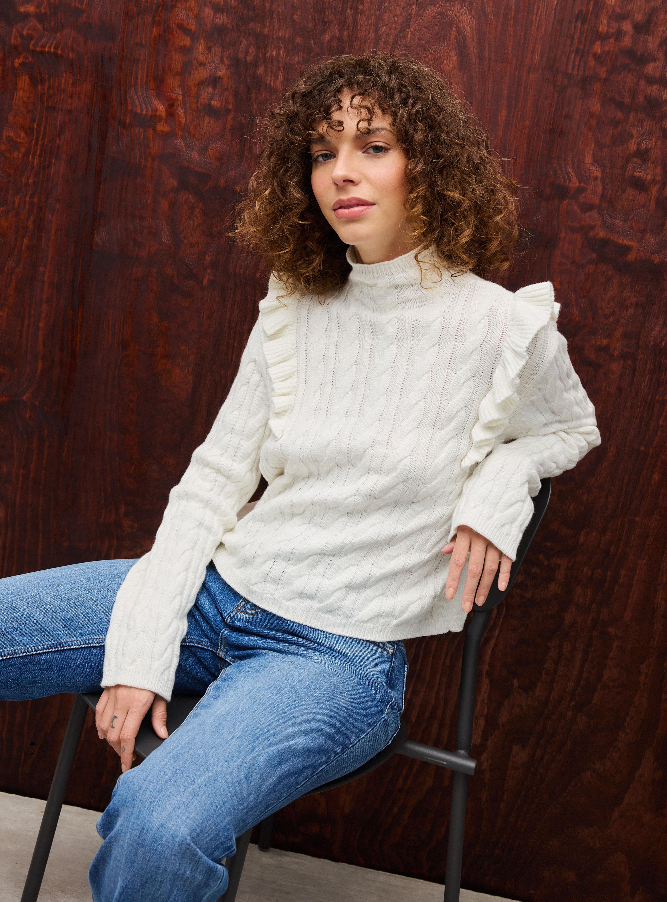 Sweater Trenzado Cuello Alto con Vuelos-2