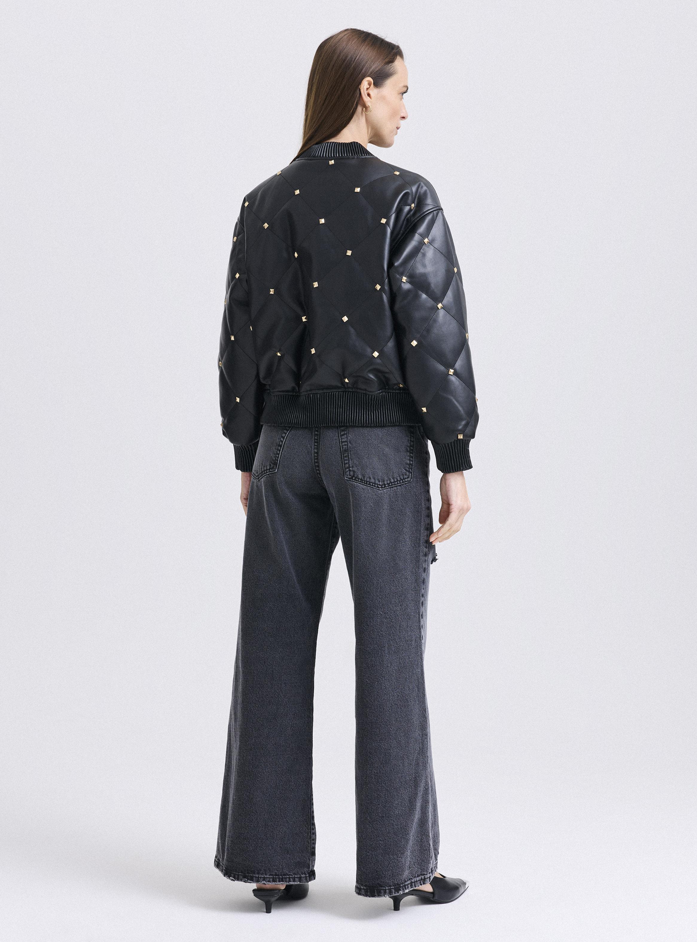 Chaqueta Bomber Quilt con Tachas-5