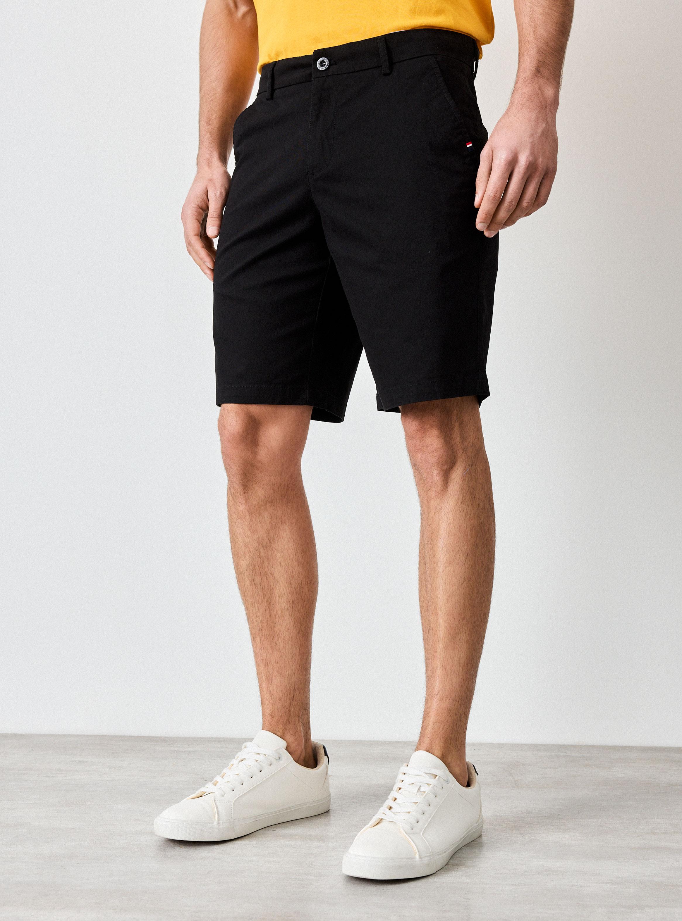 Short Gabardina Corte Chino con Elastano-0