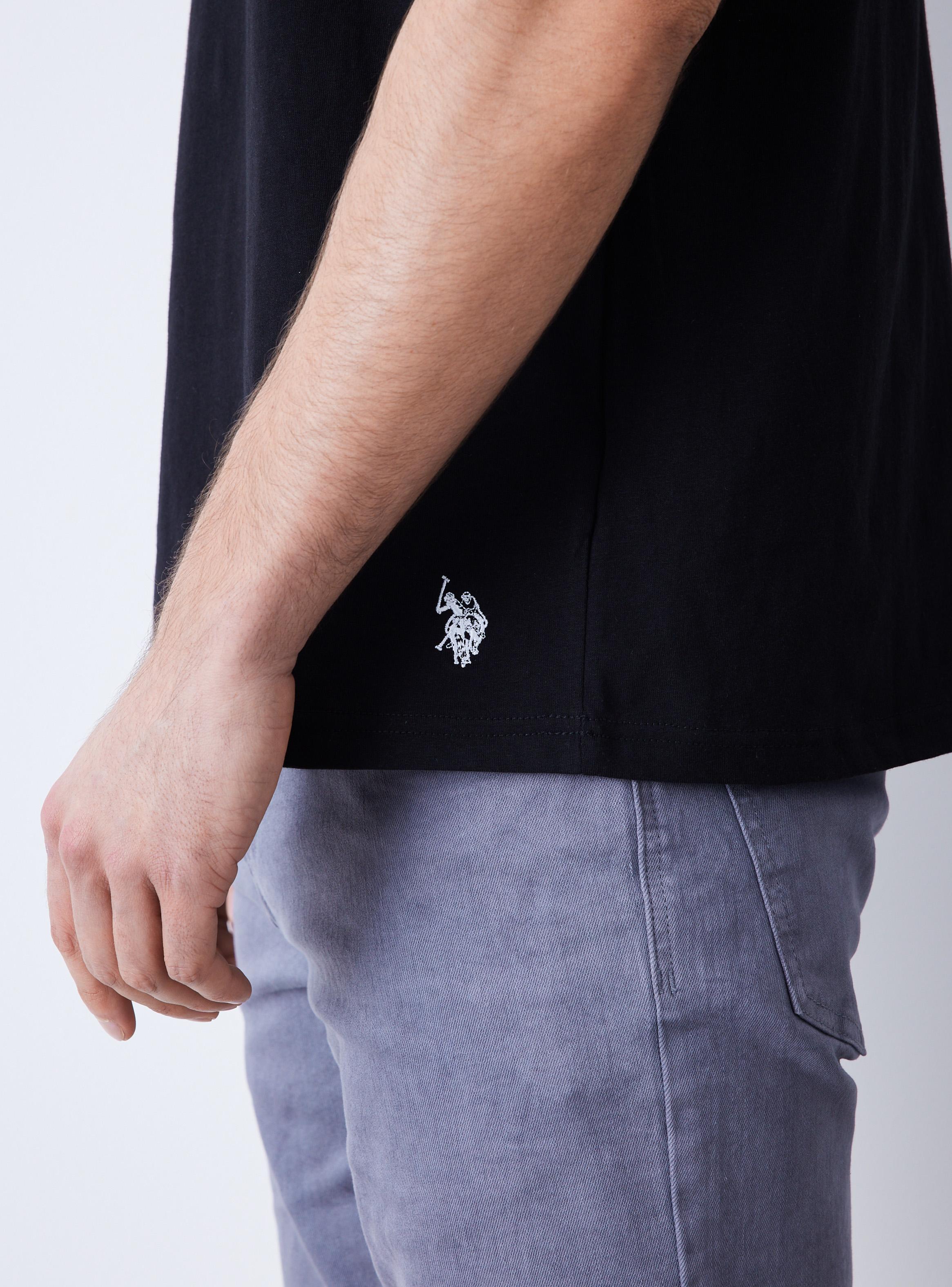 Polera Jersey Cuello Redondo Logo Bordado-3