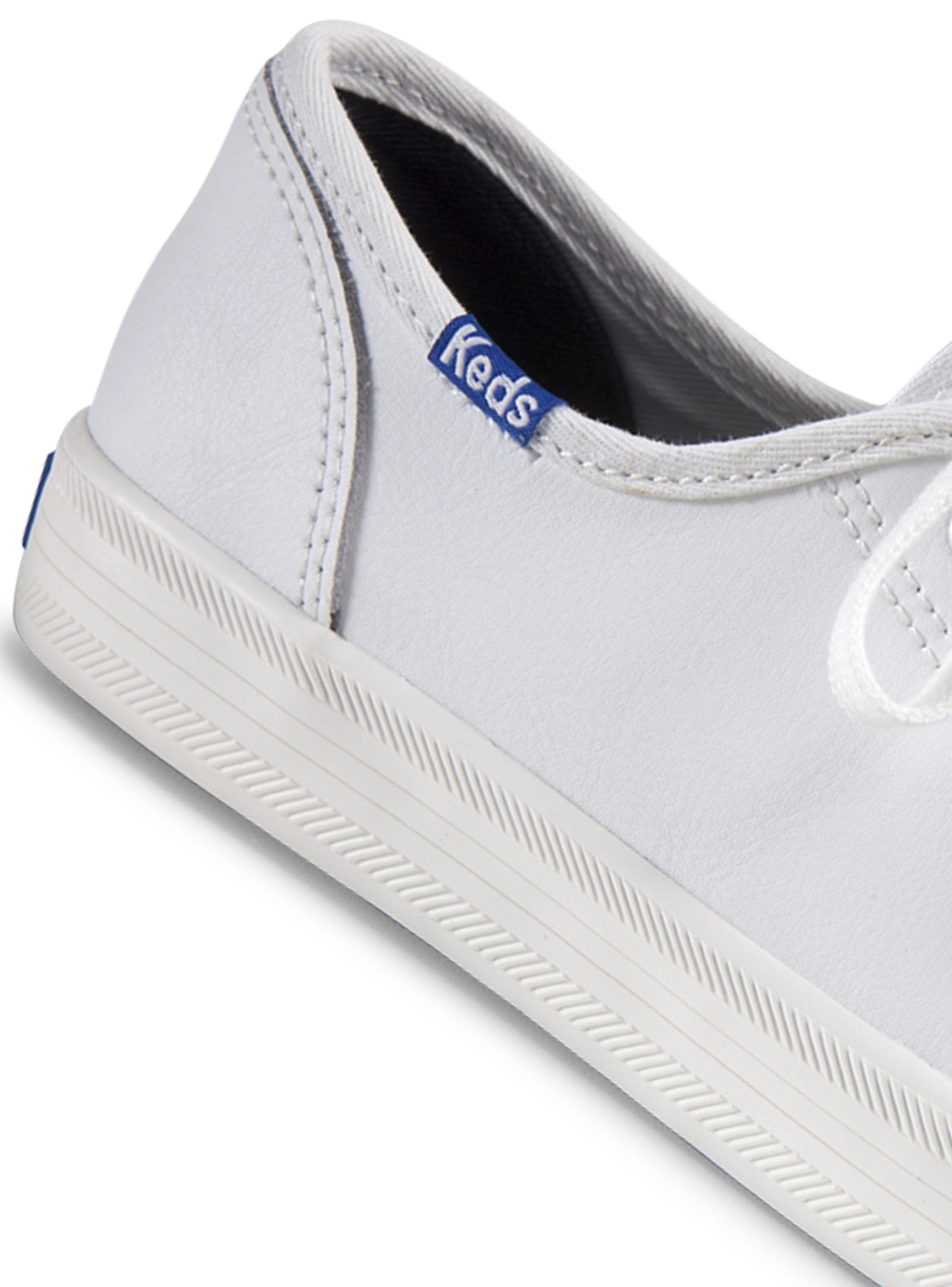 Zapatilla Urbana Cuero Kickstart  Mujer-5
