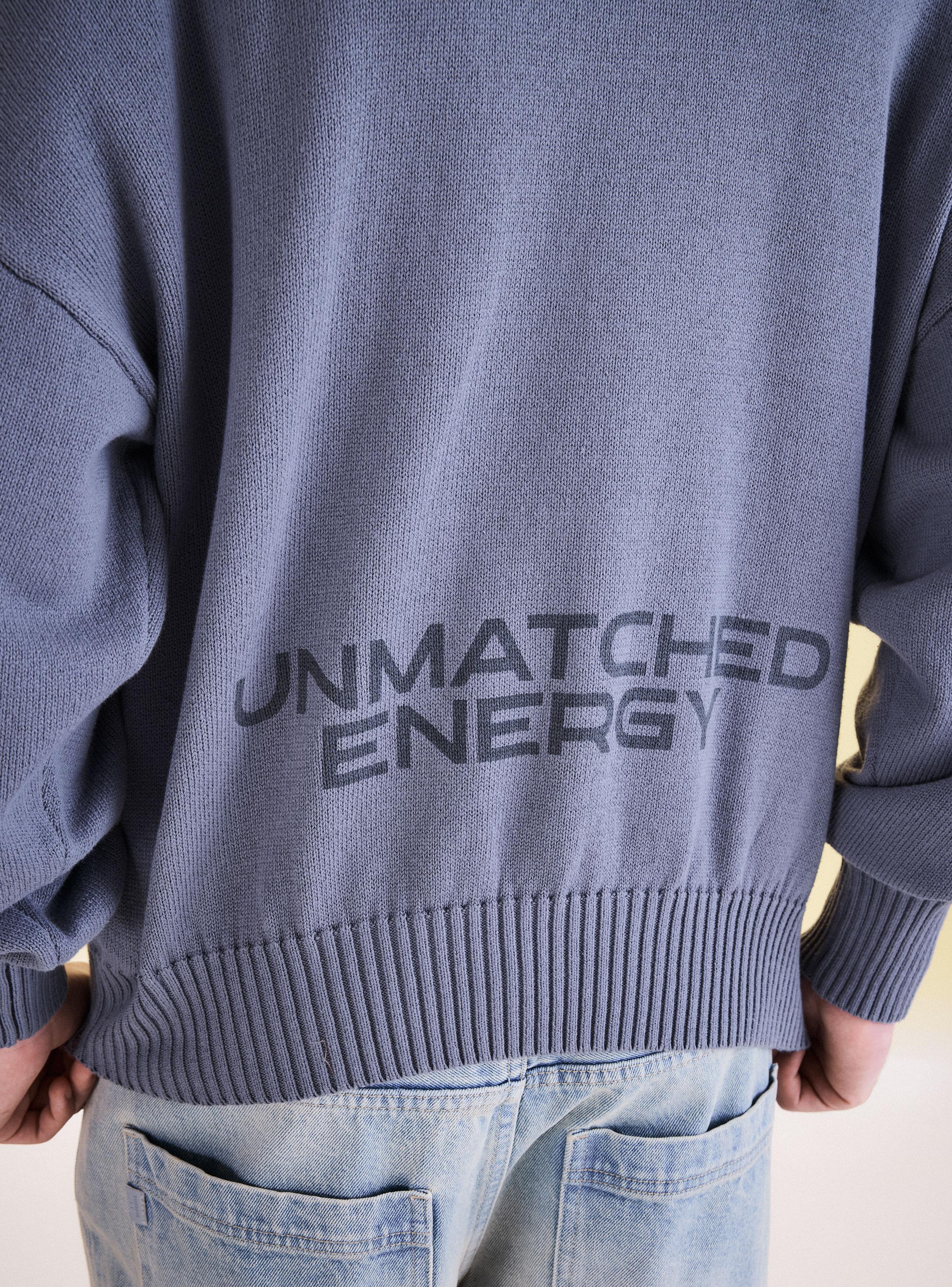 Sweater Estampado en Espalda-3