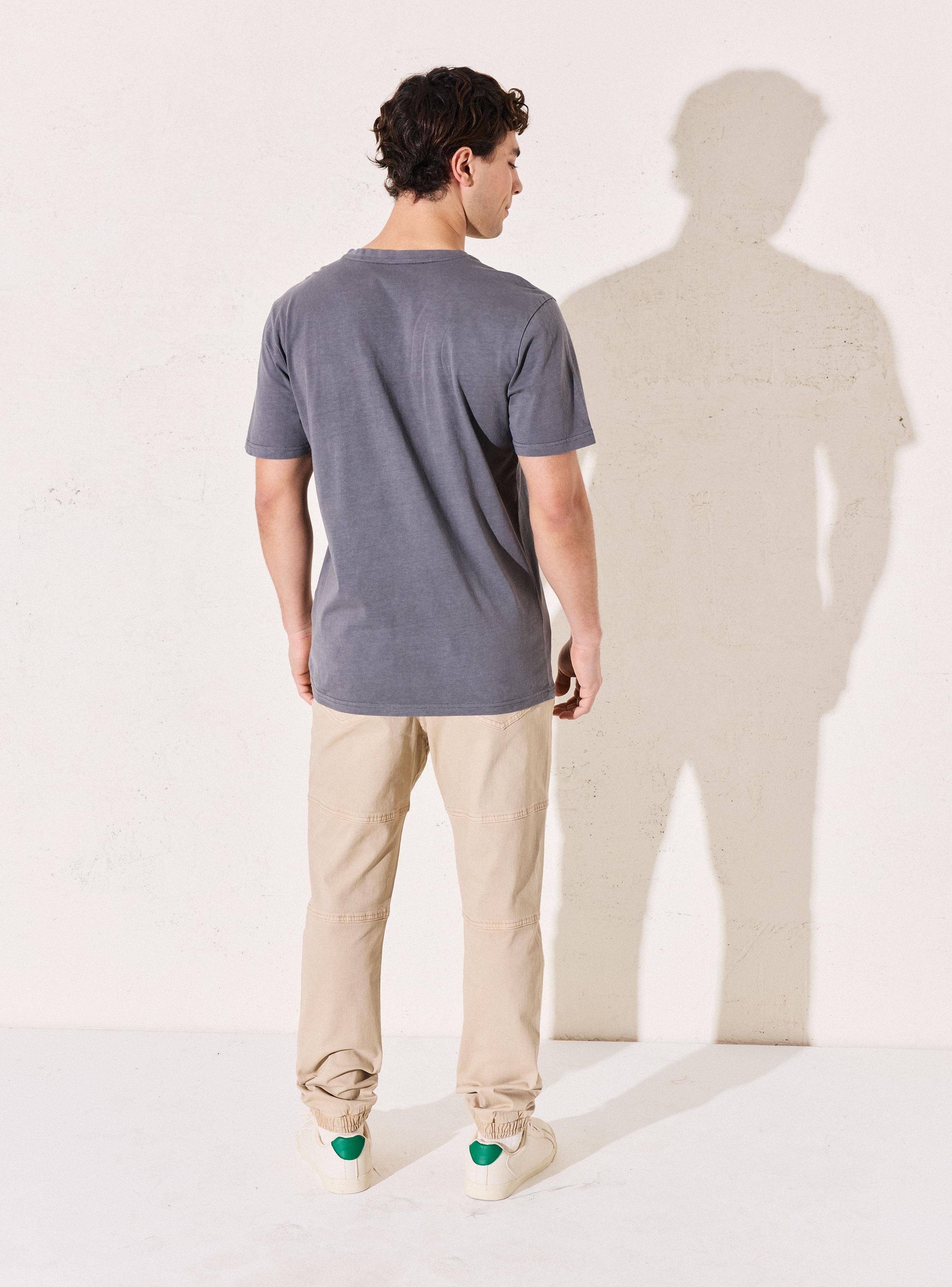 Polera Bordado Look Lavado-5