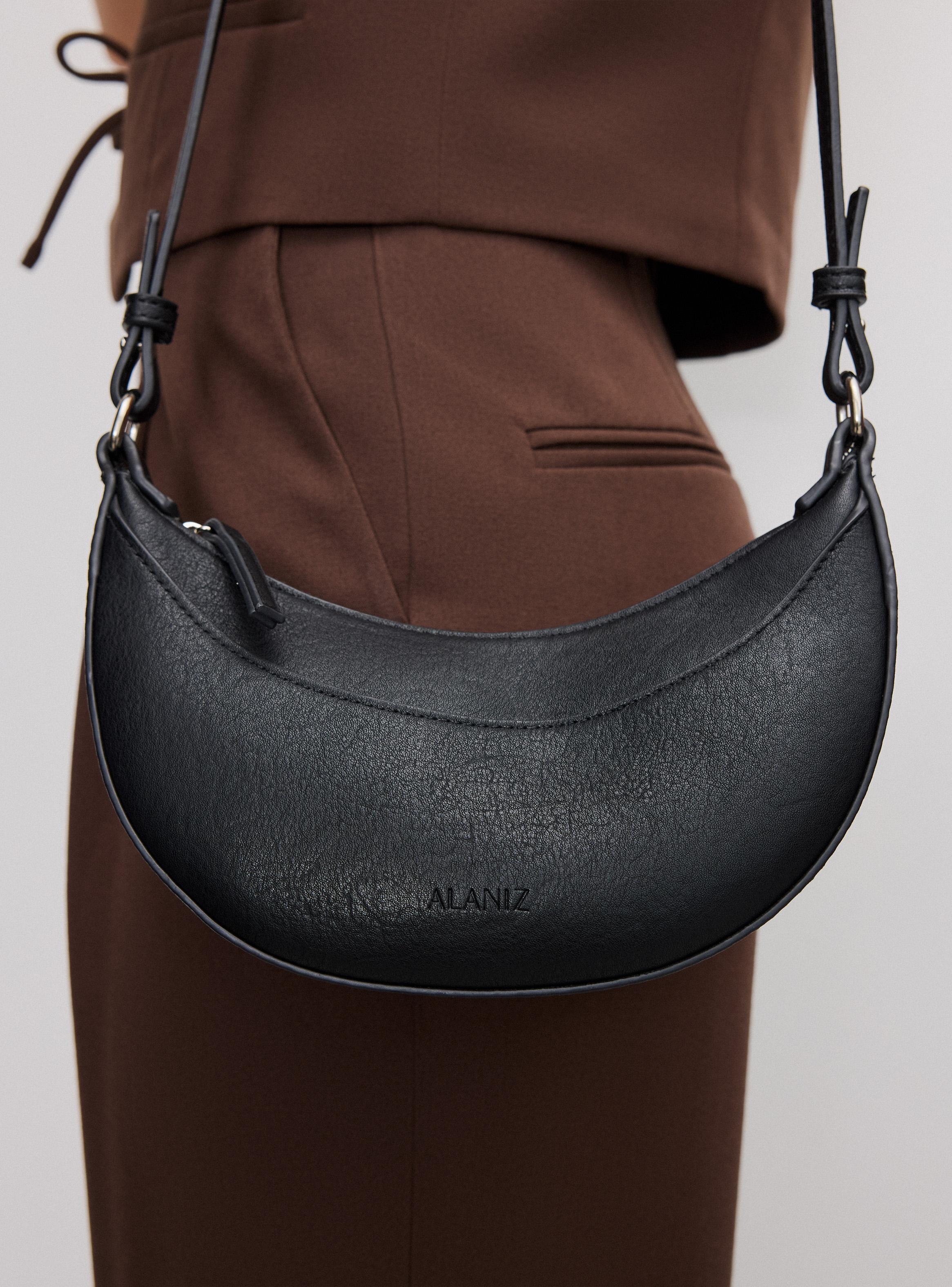 Cartera Crossbody Halfmoon-6