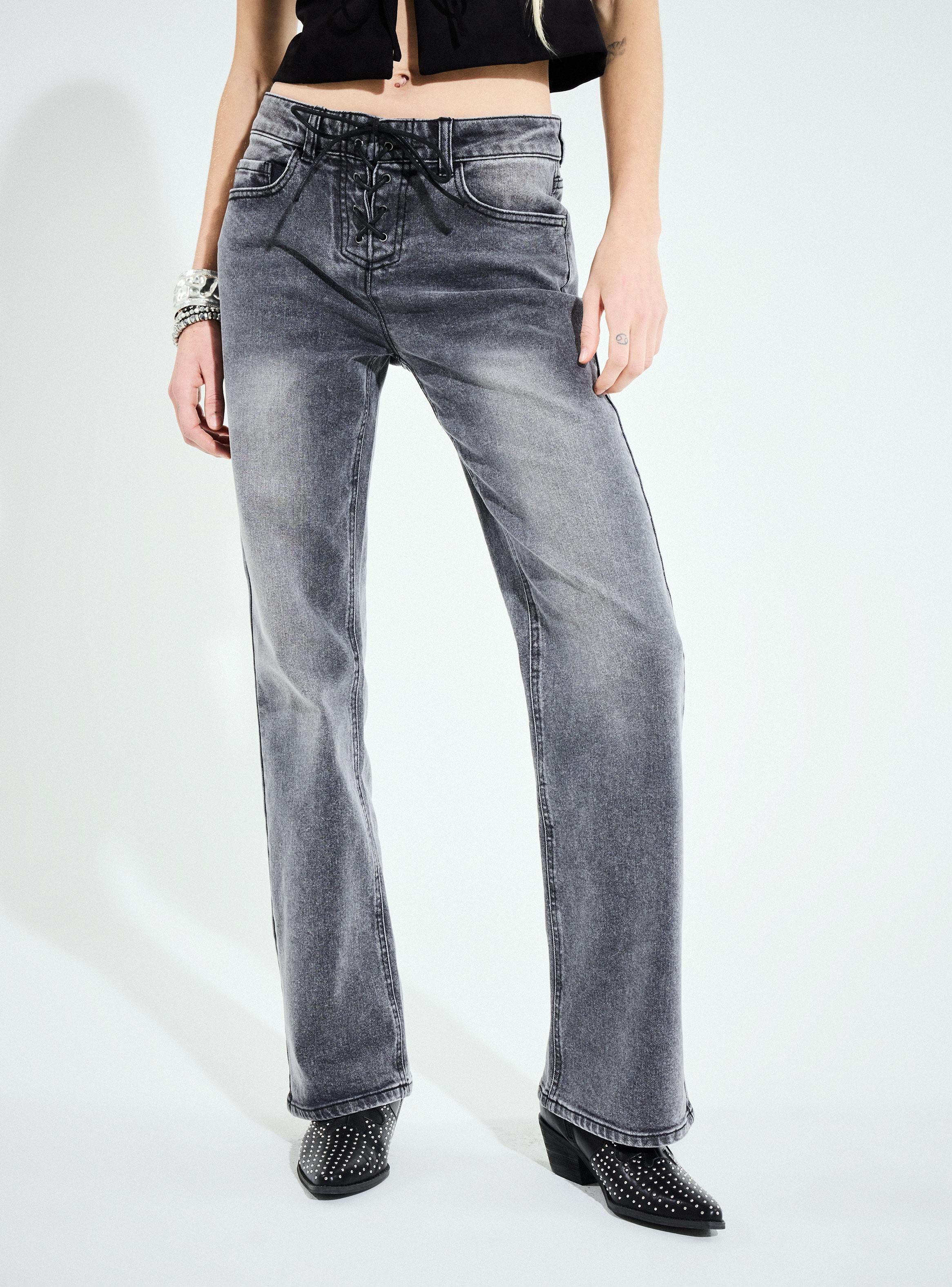 Jeans Straight Tiro Bajo con Detalle de Cierre Tipo Corset-0