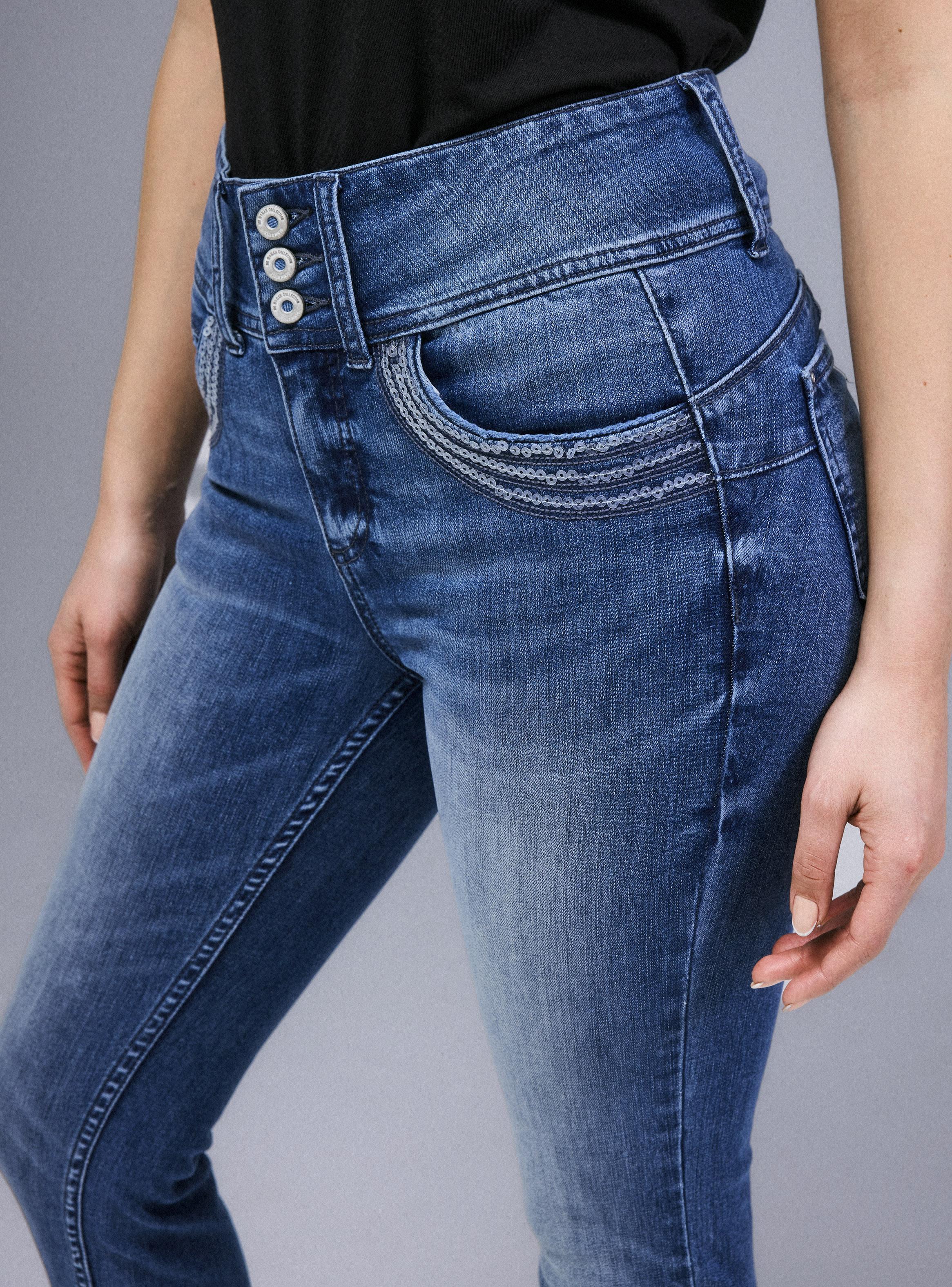 Jeans Push Up 3 Botones Lentejuelas en Bolsillo-2