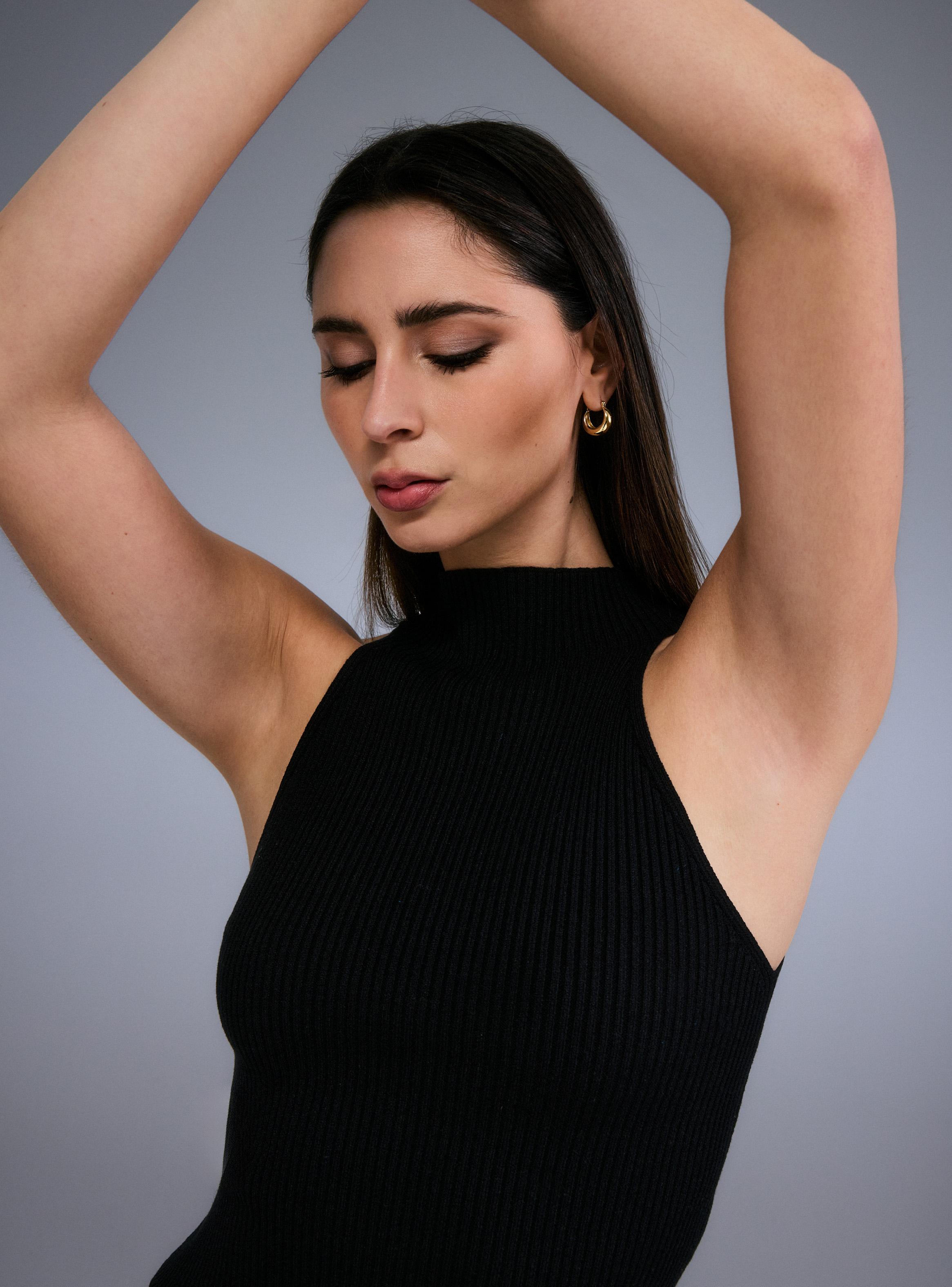 Polera Halter con Cuello Acanalada-2