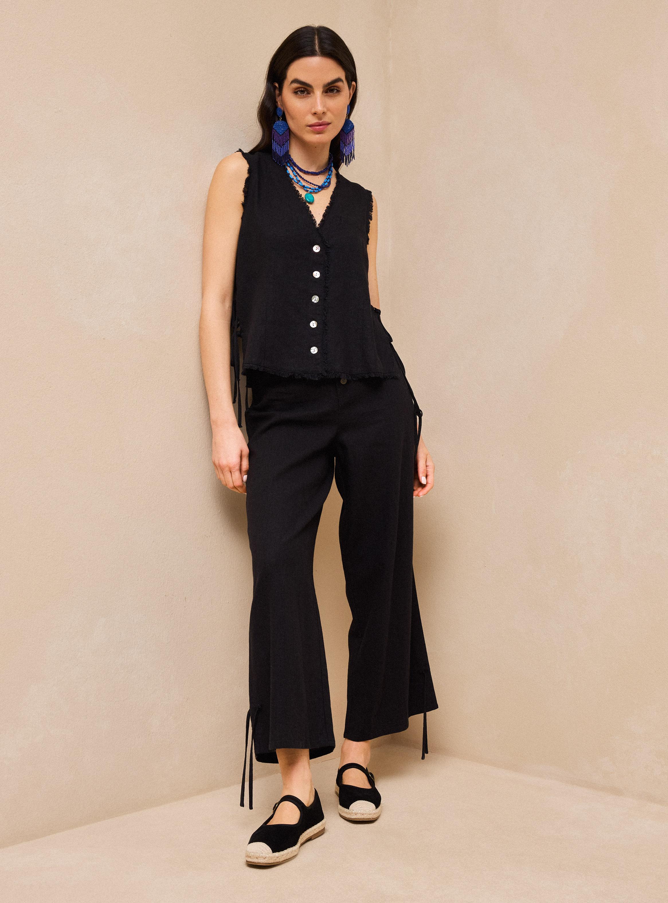 Blusa Estilo Gillet con Amarras en Costados-4
