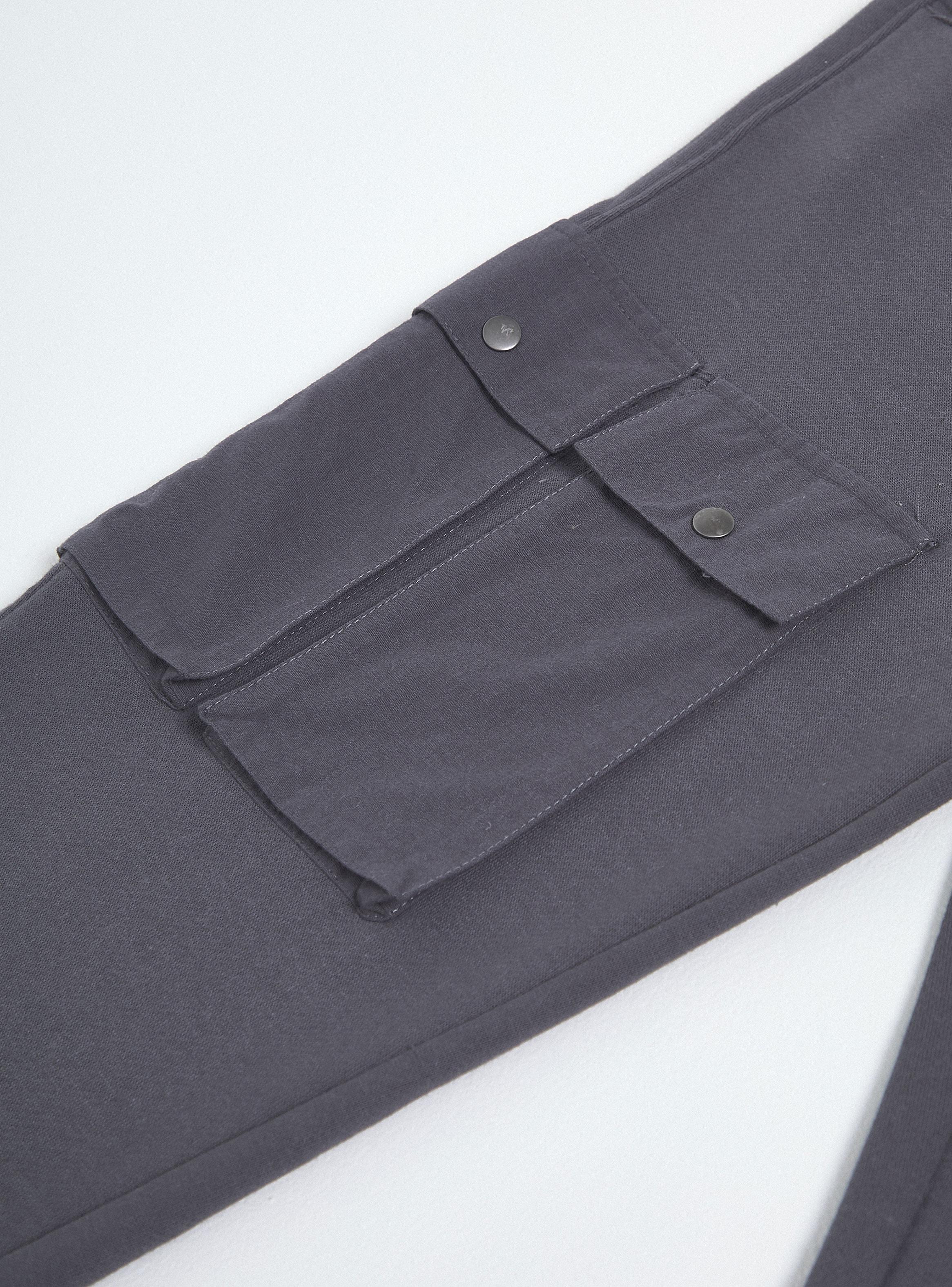 Pantalón de Buzo Jogger con Bolsillos Cargo-2