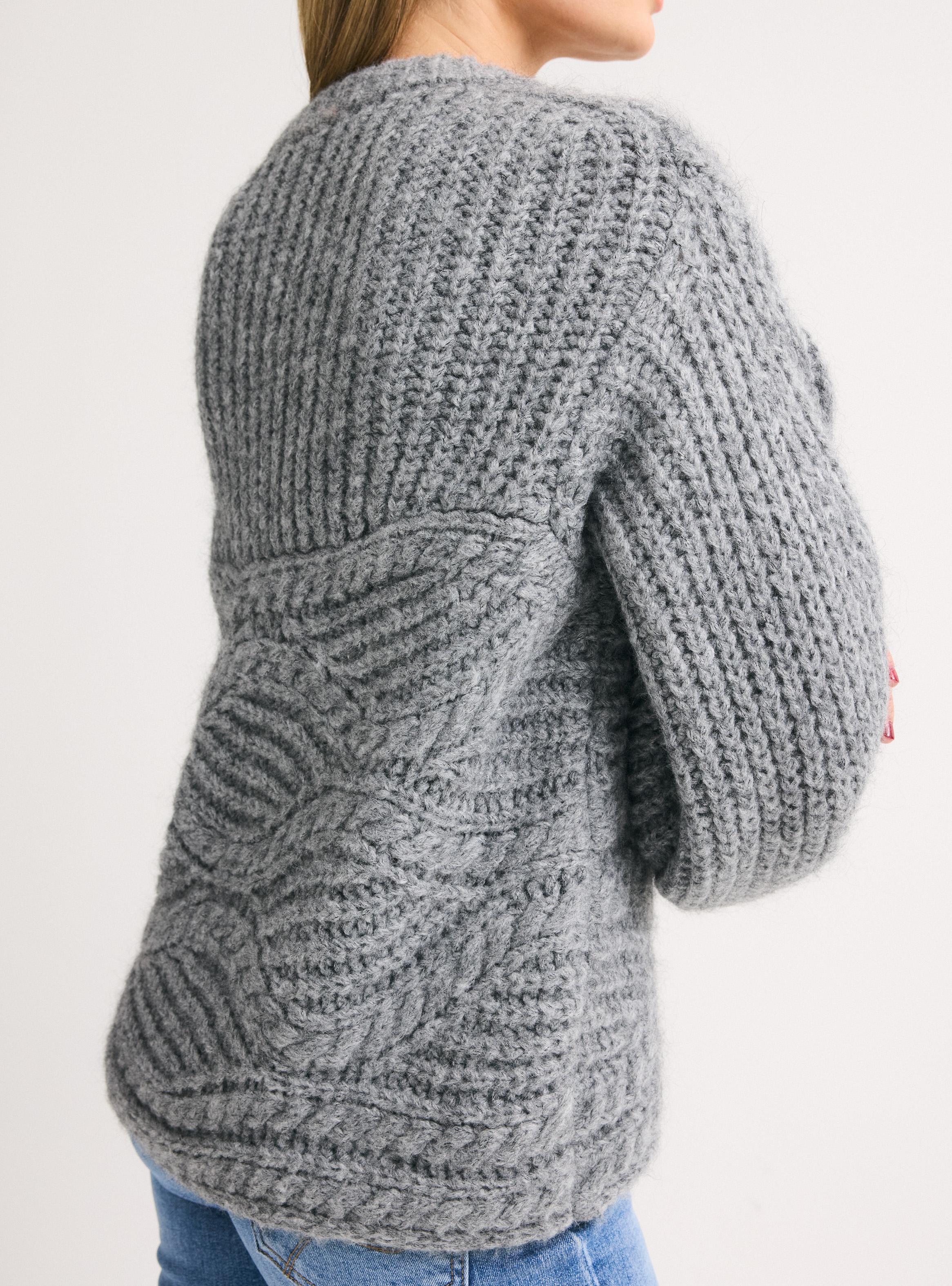 Sweater Italiano con Manga Globo-3