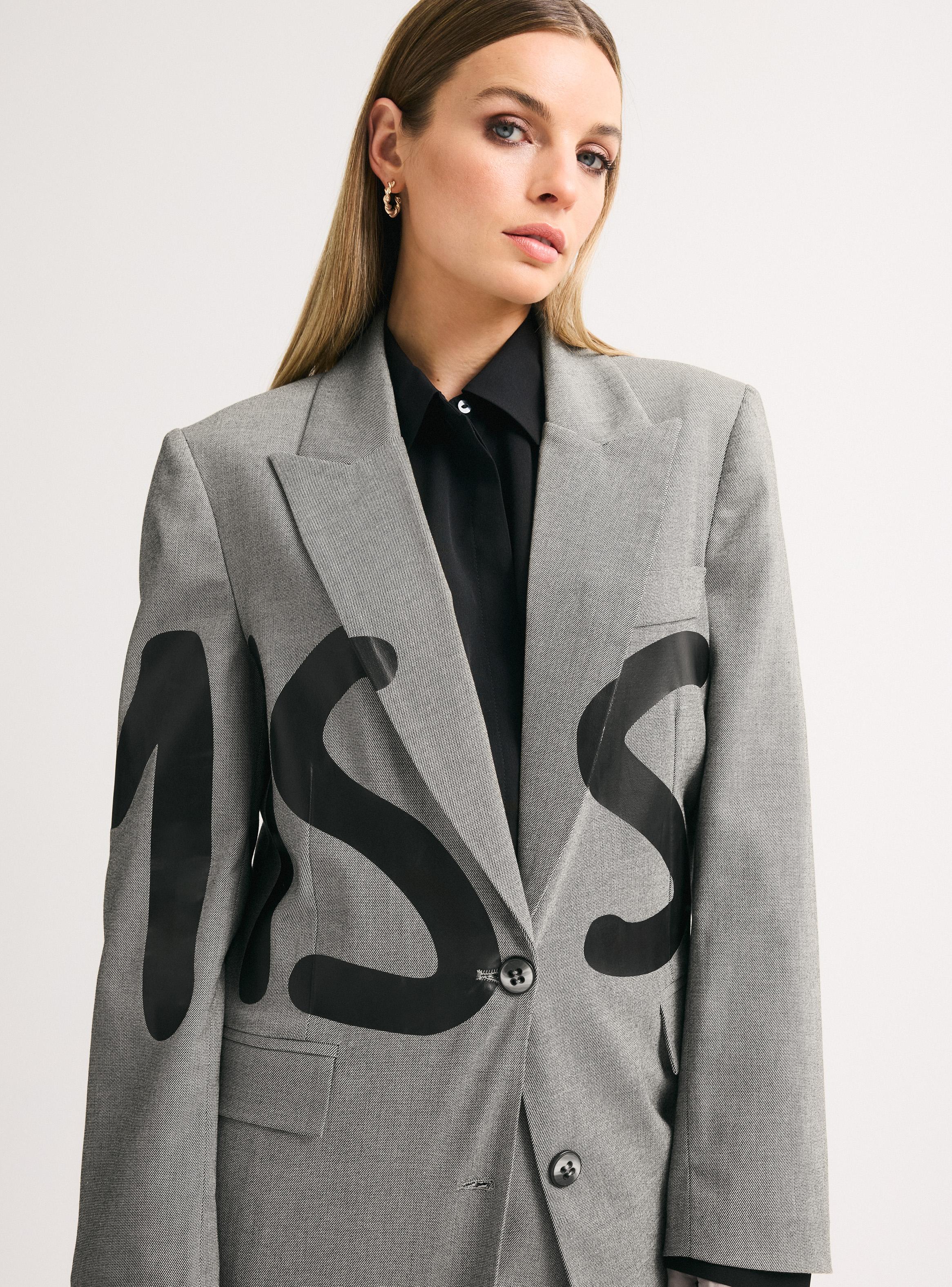 Blazer Italiano con Gráfica Estampada-2