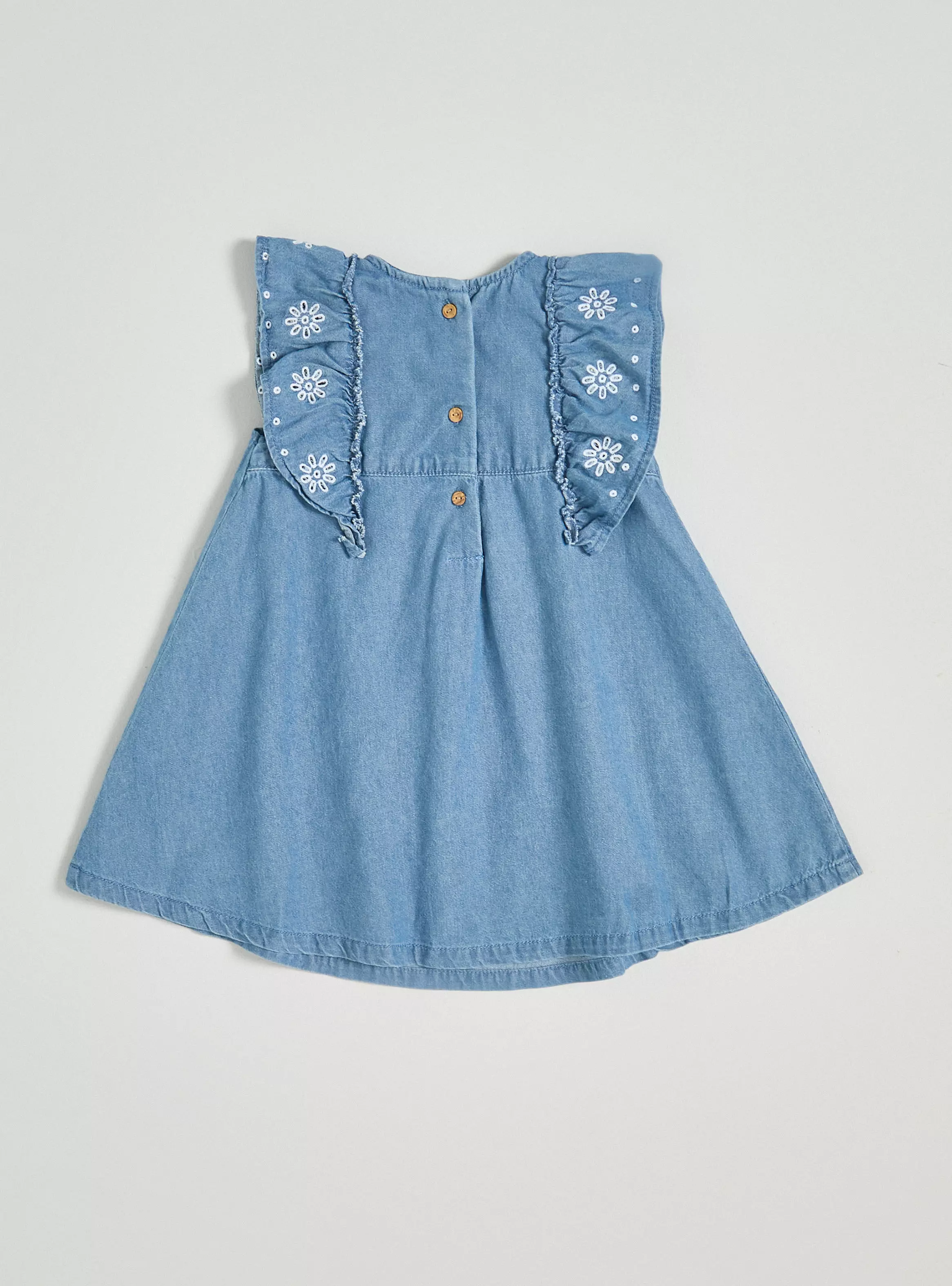 Vestido Denim Detalle Bordado y Costuras-1