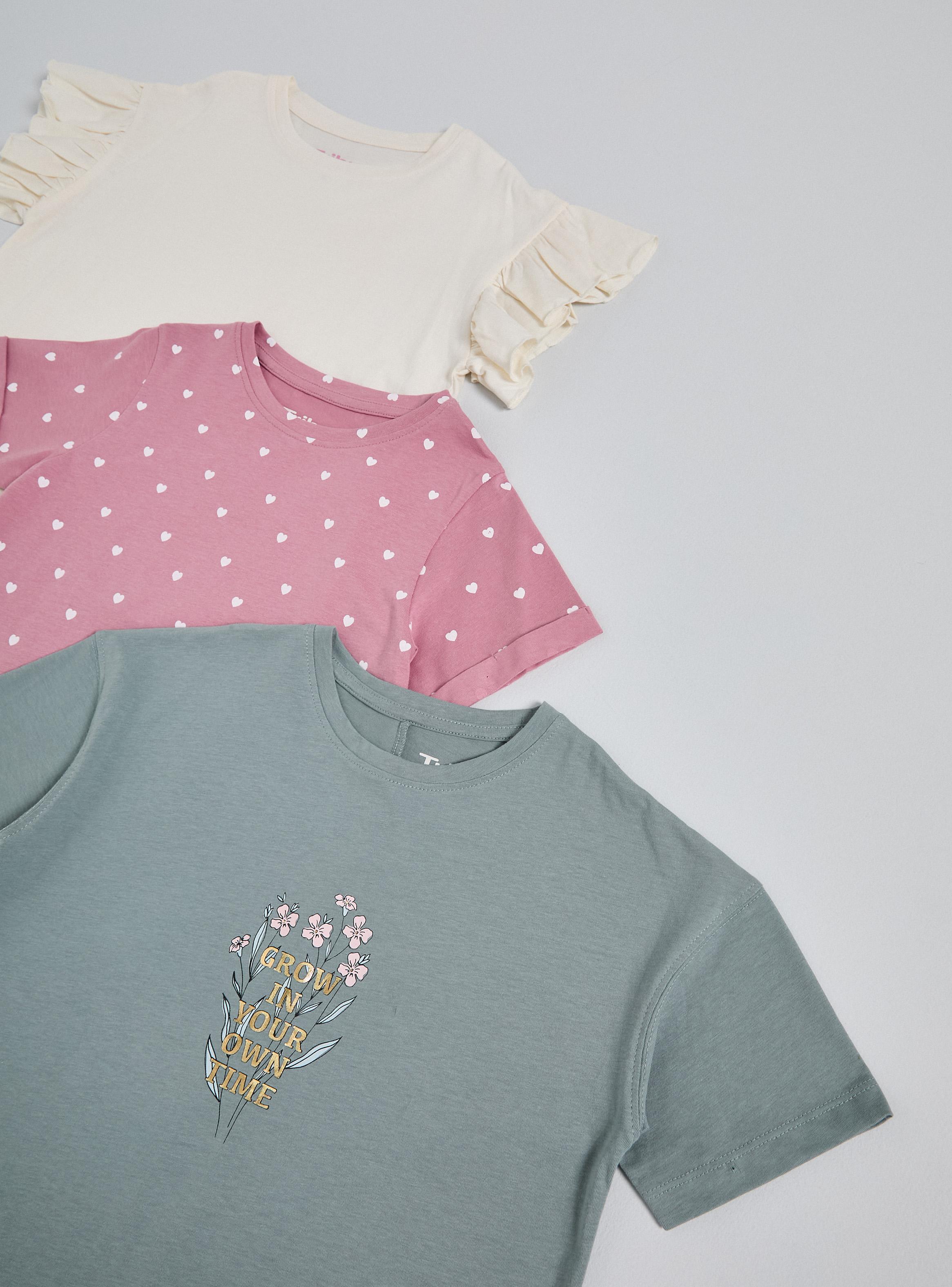 Polera Lisa Tripack Estampado y Detalle Espalda-2